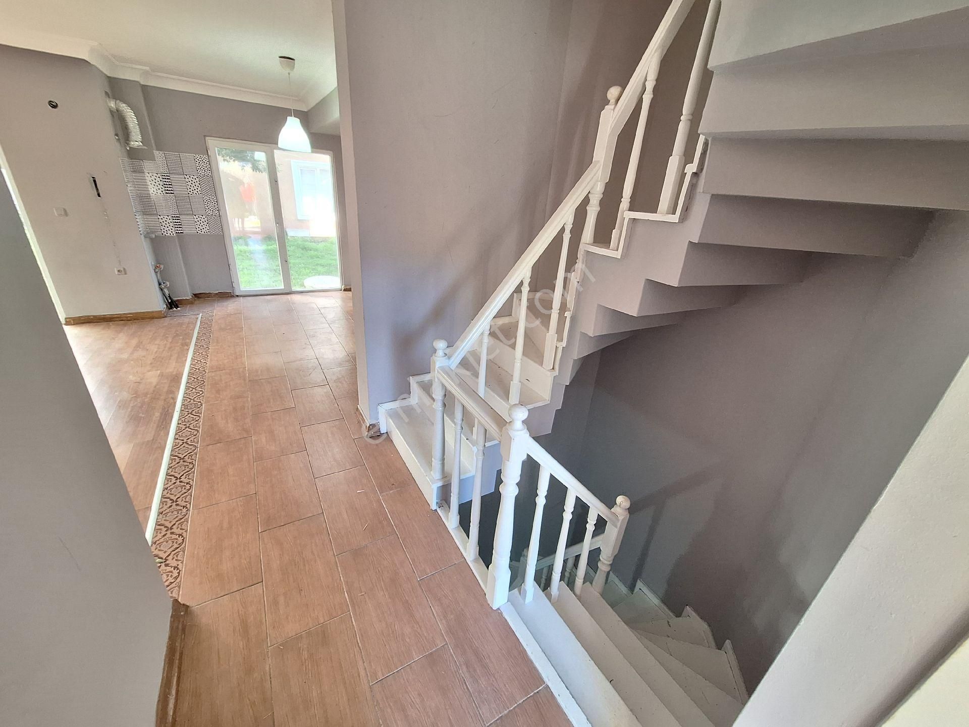 Antalya Konyaaltı Sarısu Mahallesinde Havuzlu Site İçinde Satılık 5+1 Villa - Görsel 14