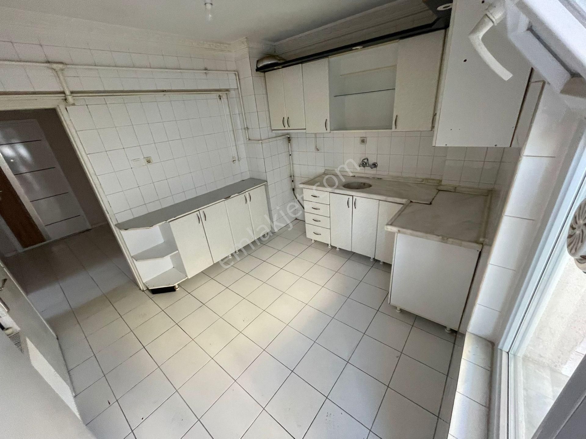 Pınarbaşı Mh De 3+1 Ara Katta Ön Cephe Daire