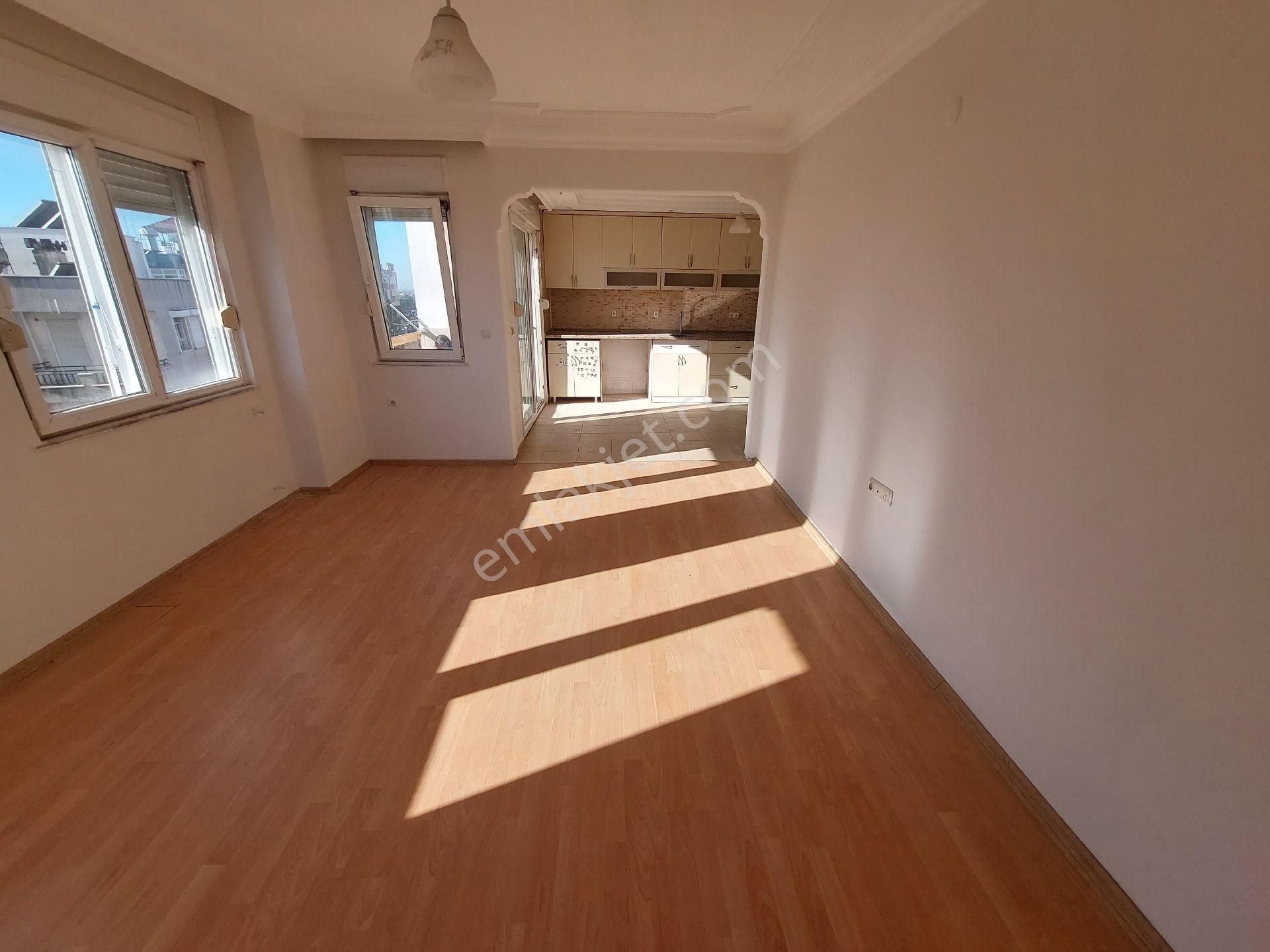 İdamaxtan Mimar Sinan'da Geniş 3+1 Kiralık Daire - Görsel 4