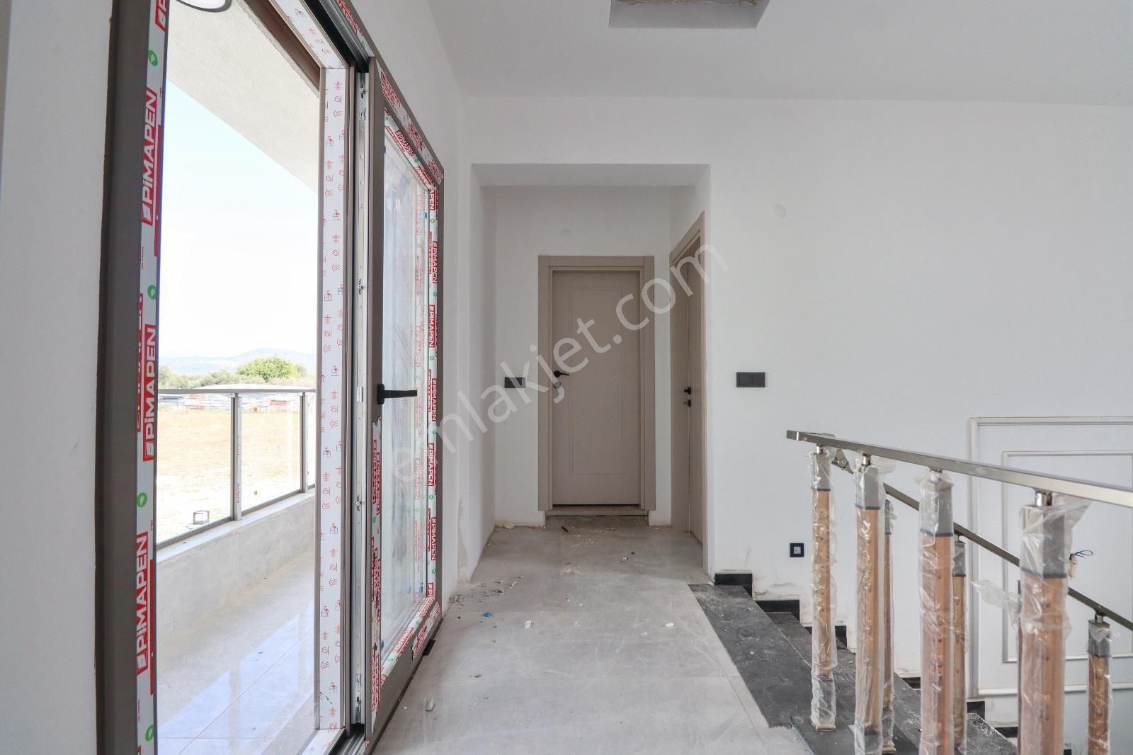 Pera Dan 600 M2 Arsa İçerisinde Doğa Ve Dağ Manzaralı, Havuzlu 3+1 - Görsel 23