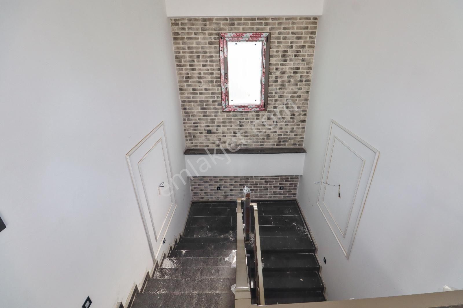 Pera Dan 600 M2 Arsa İçerisinde Doğa Ve Dağ Manzaralı, Havuzlu 3+1 - Görsel 24