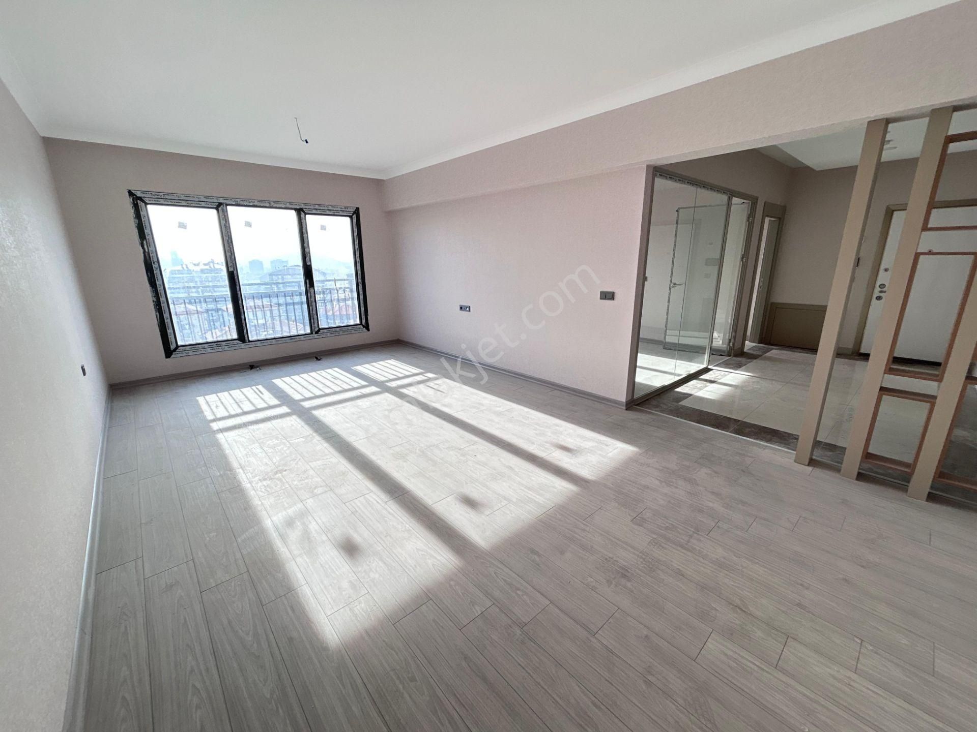 Lider Emlak'tan Güneşevler Merkezde 4+1 Satılık Site Dairesi - Görsel 13