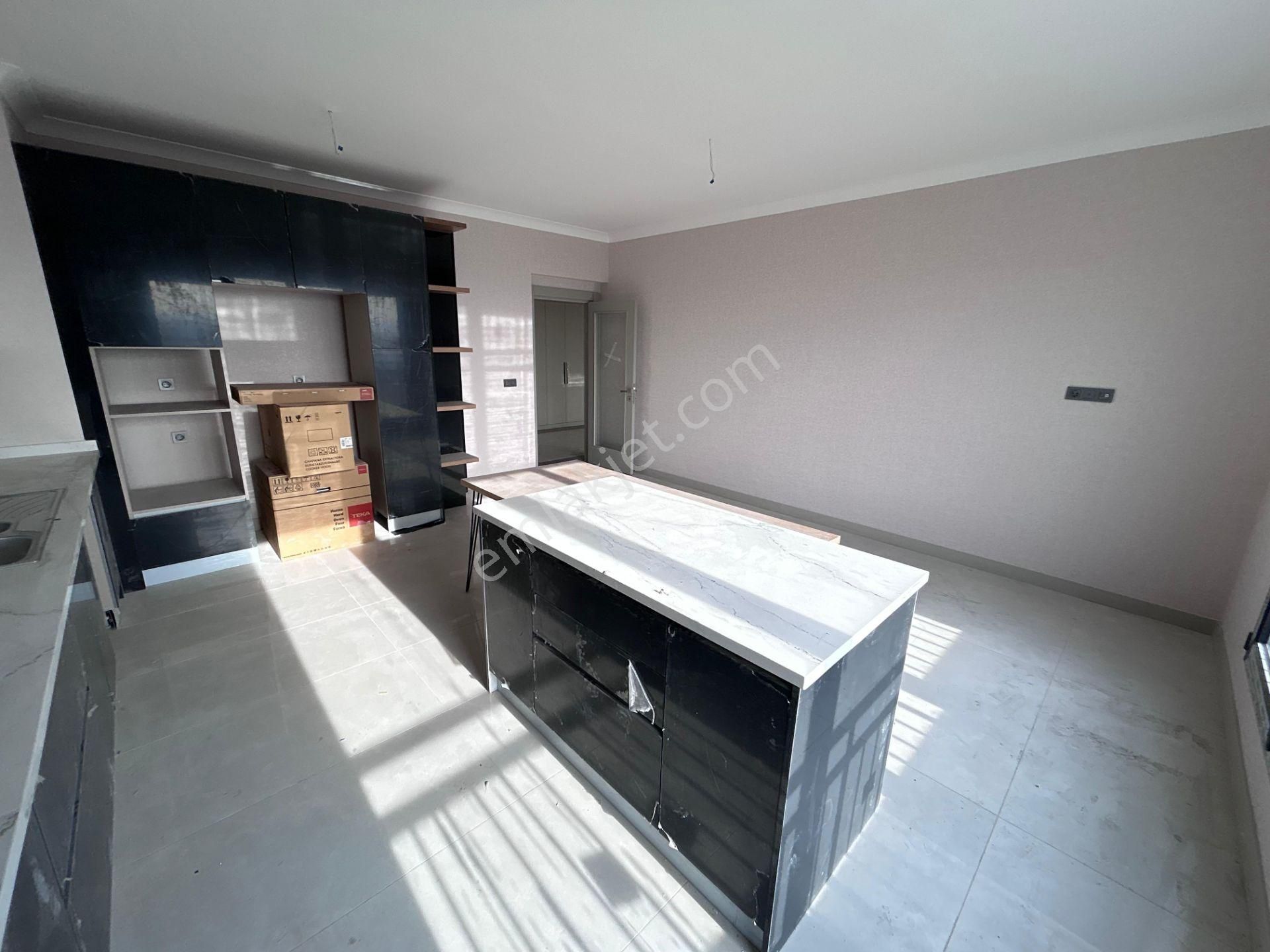 Lider Emlak'tan Güneşevler Merkezde 4+1 Satılık Site Dairesi - Görsel 2