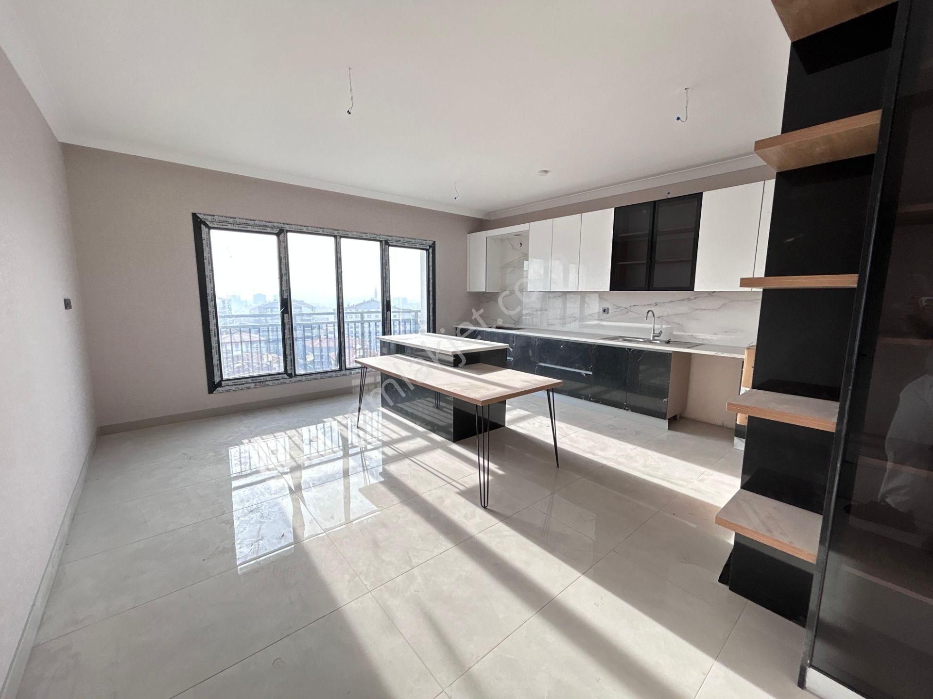 Lider Emlak'tan Güneşevler Merkezde 4+1 Satılık Site Dairesi - Görsel 3