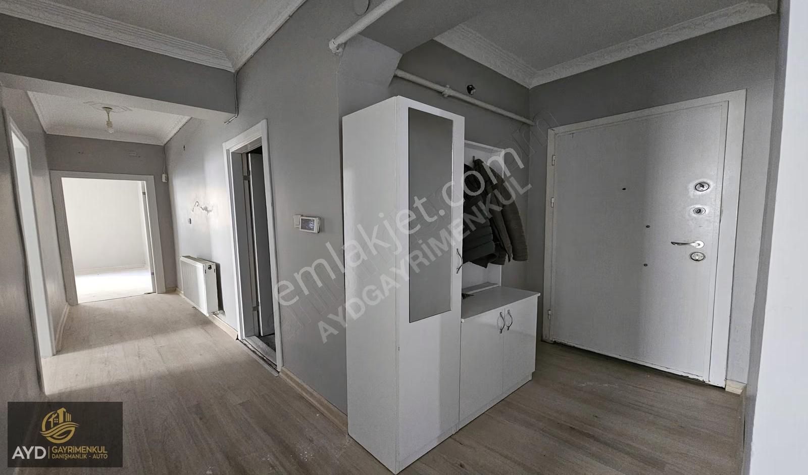 Ayd'den Tren Durağına 150m2 Mesafede Satılık 3+1 130m2 Daire - Görsel 35