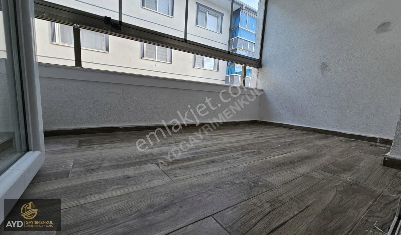 Ayd'den Katta Ful Yapılı Satılık 115 M2 2+1 Çift Balkonlu Daire - Görsel 12