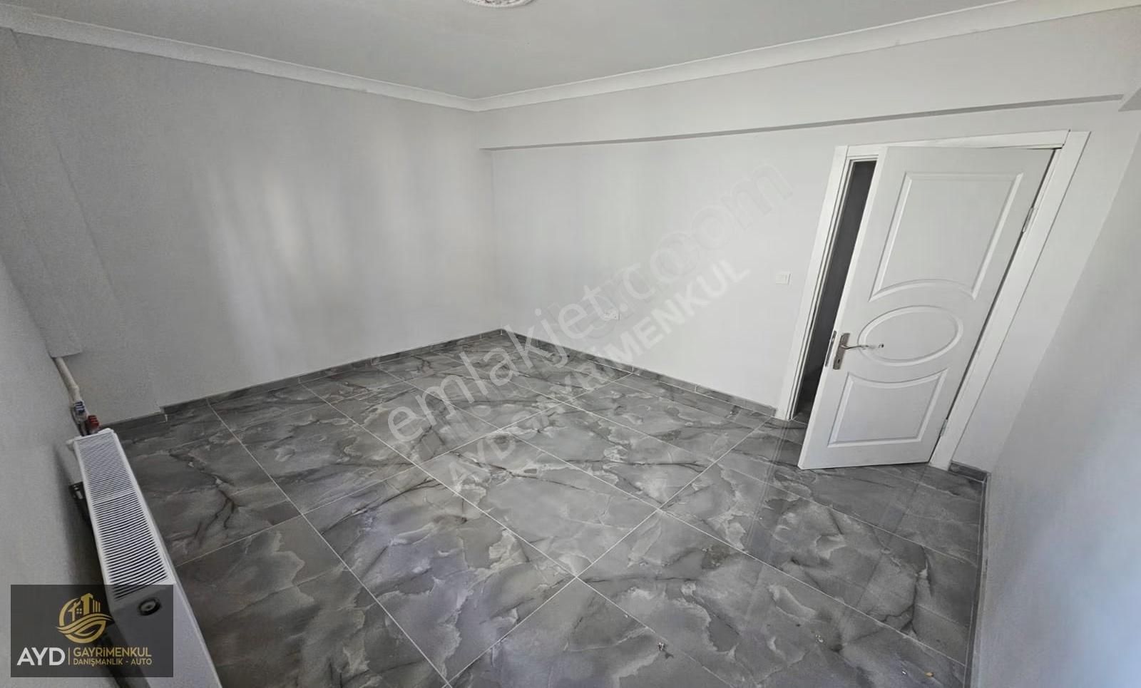 Ayd'den Çarşıda Satılık 2+1 85m2 Depolu Ful Yapılı Daire - Görsel 4