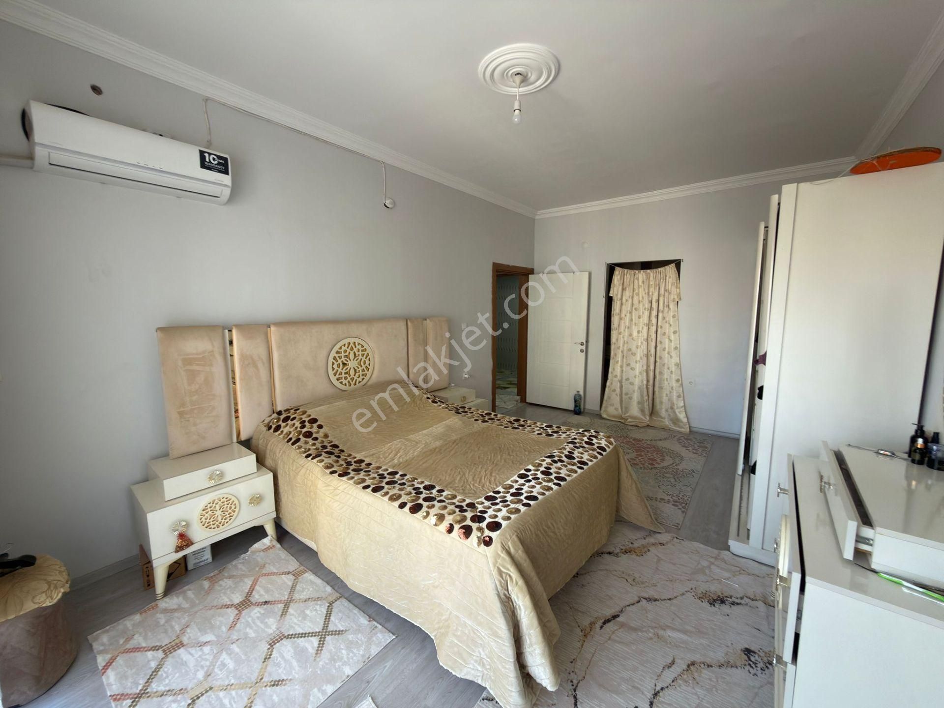 Barak Emlak'tan Mezopotamya Evlerinde Satılık 4+1 Bakımlı Daire - Görsel 16