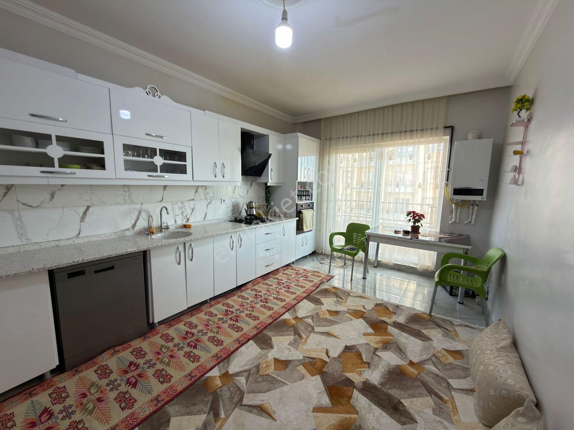 Barak Emlak'tan Mezopotamya Evlerinde Satılık 4+1 Bakımlı Daire - Görsel 4