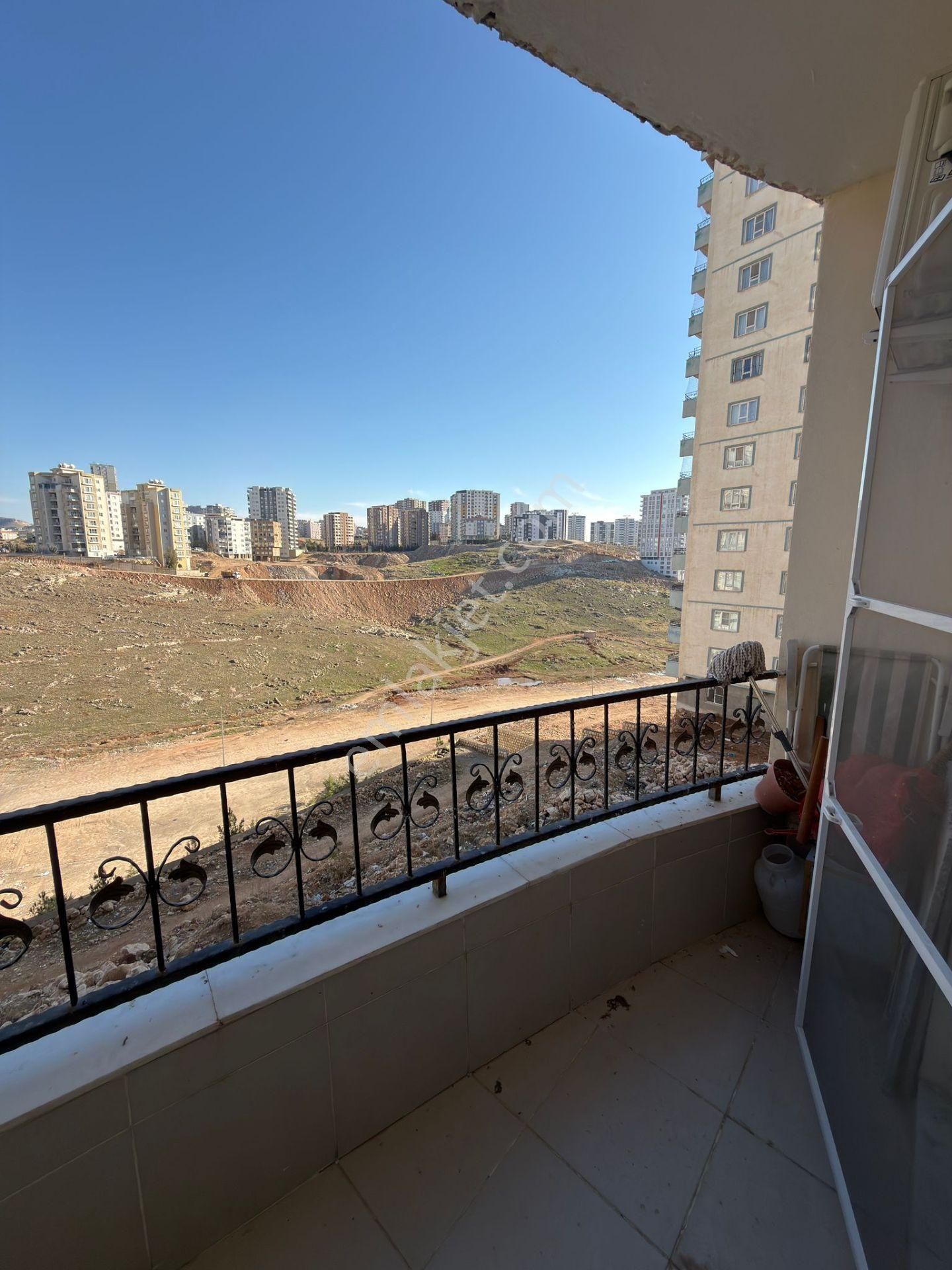 Barak Emlak'tan Mezopotamya Evlerinde Satılık 4+1 Bakımlı Daire - Görsel 3