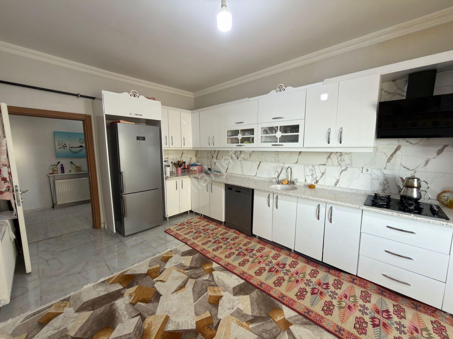 Barak Emlak'tan Mezopotamya Evlerinde Satılık 4+1 Bakımlı Daire - Görsel 34