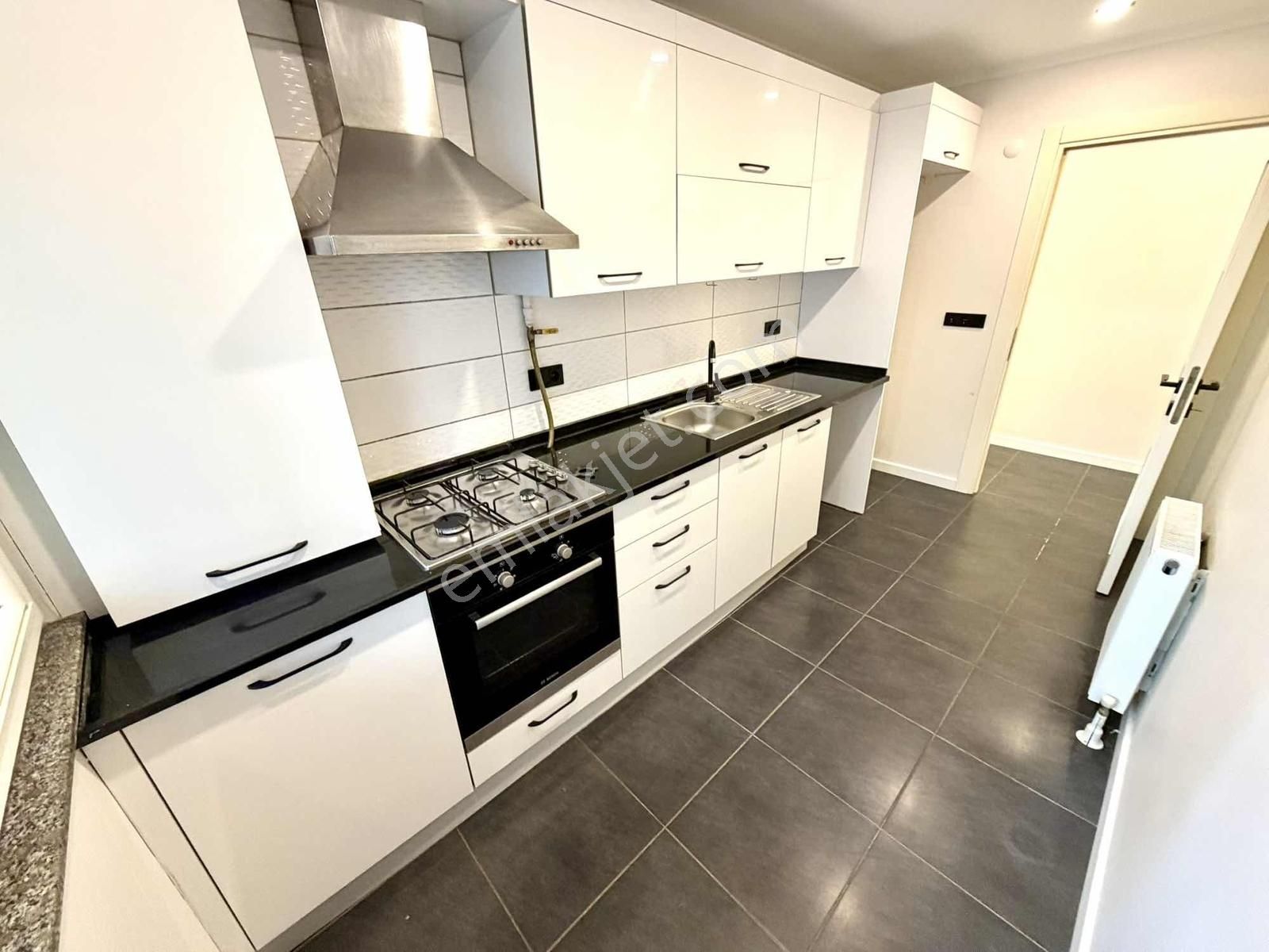 ▃artemin▃idealtepe Işıklarda Cadde Ve Marmaray'a Yakın 120m² 3+1 - Görsel 11