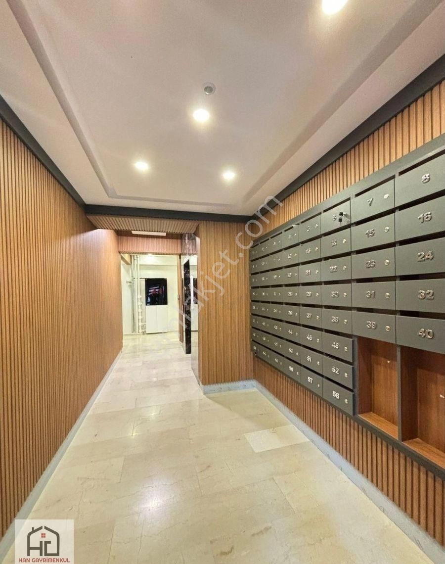 Feneryolu Özgürlük Parkına Yakın 3+1 Ebeveynli Balkonlu Lüks Sıfır!! - Görsel 18