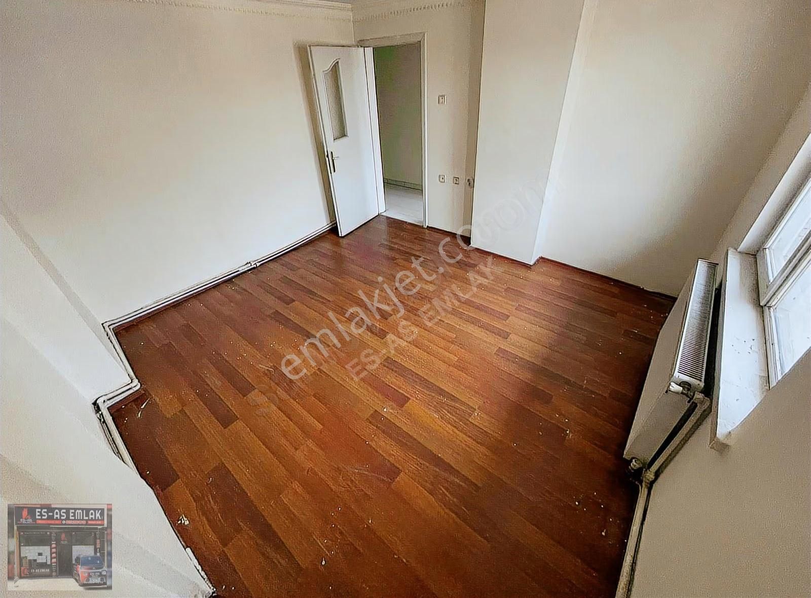 Ankara Caddesine Cephe 3+1 Katta Çift Balkonlu Daireee - Görsel 18