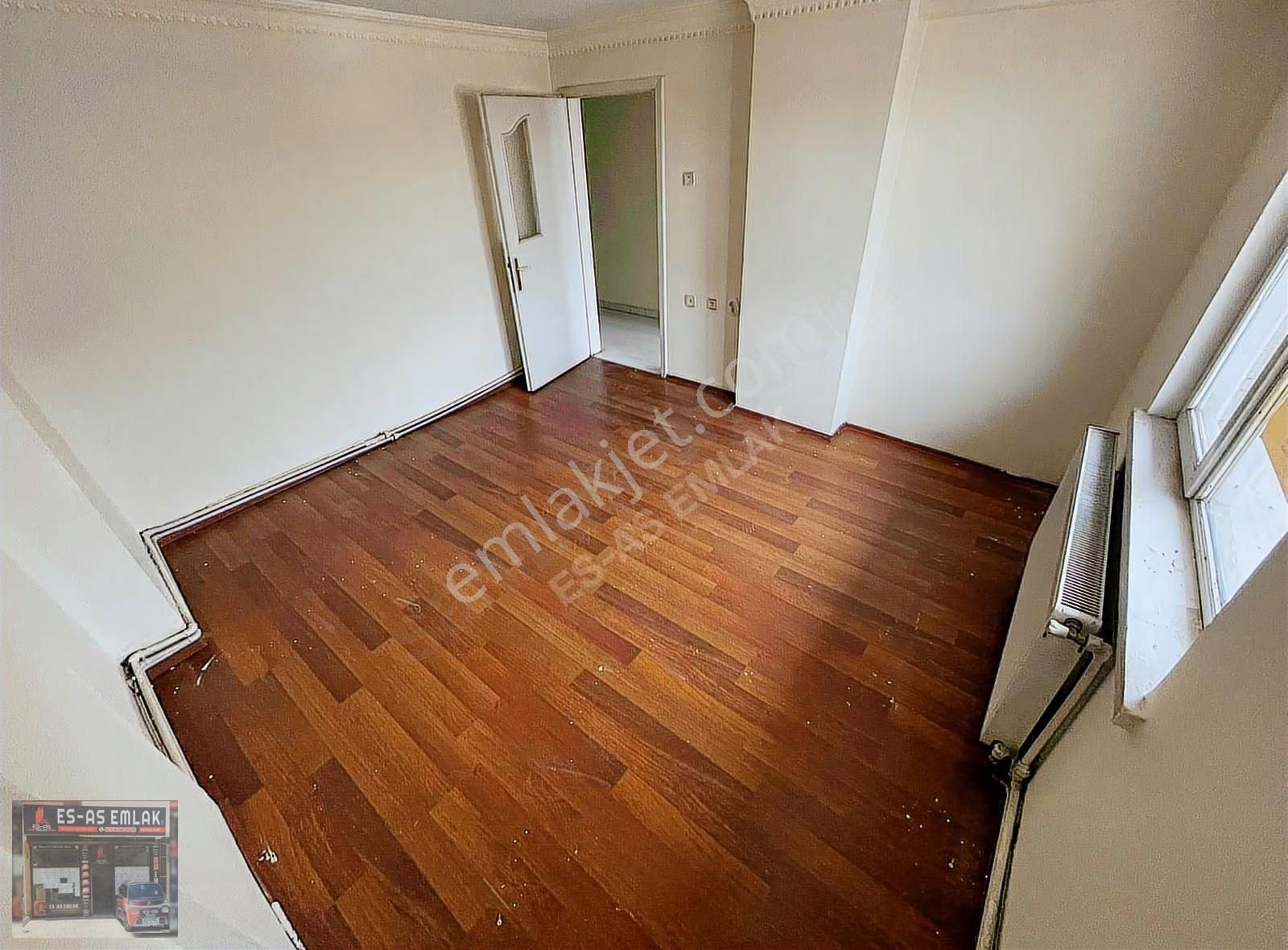 Ankara Caddesine Cephe 3+1 Katta Çift Balkonlu Daireee - Görsel 17