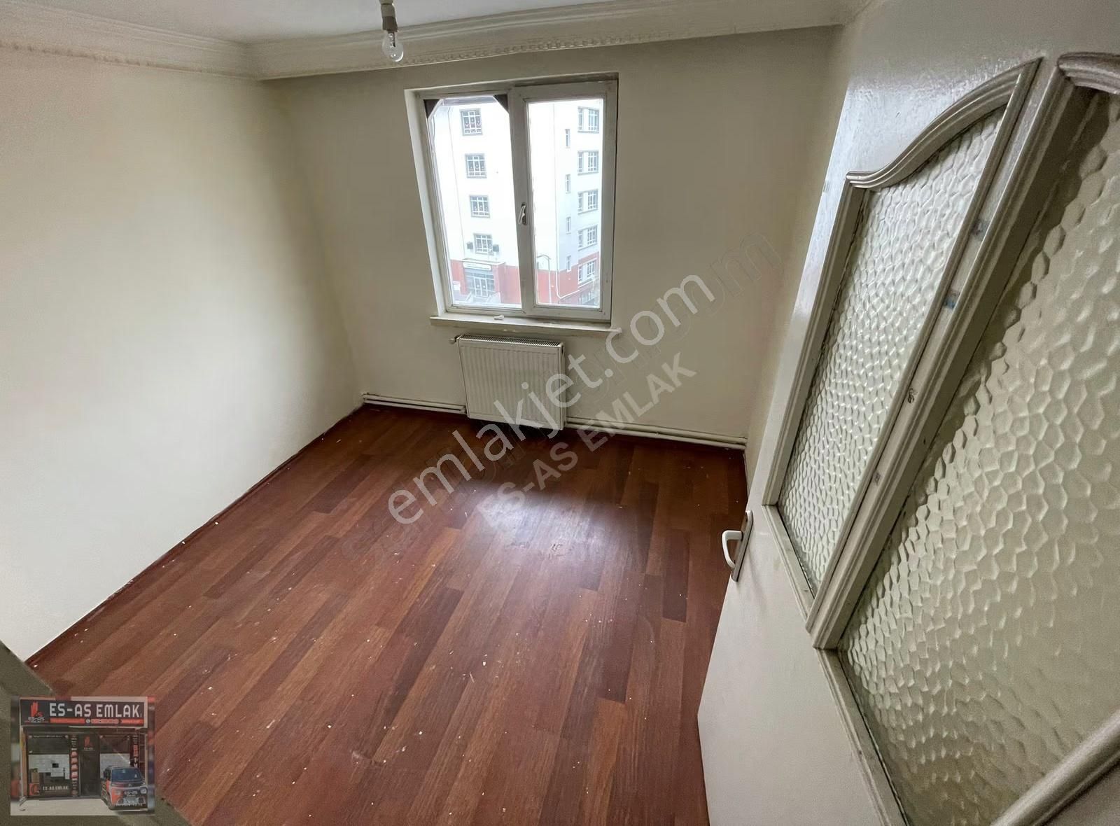 Ankara Caddesine Cephe 3+1 Katta Çift Balkonlu Daireee - Görsel 19