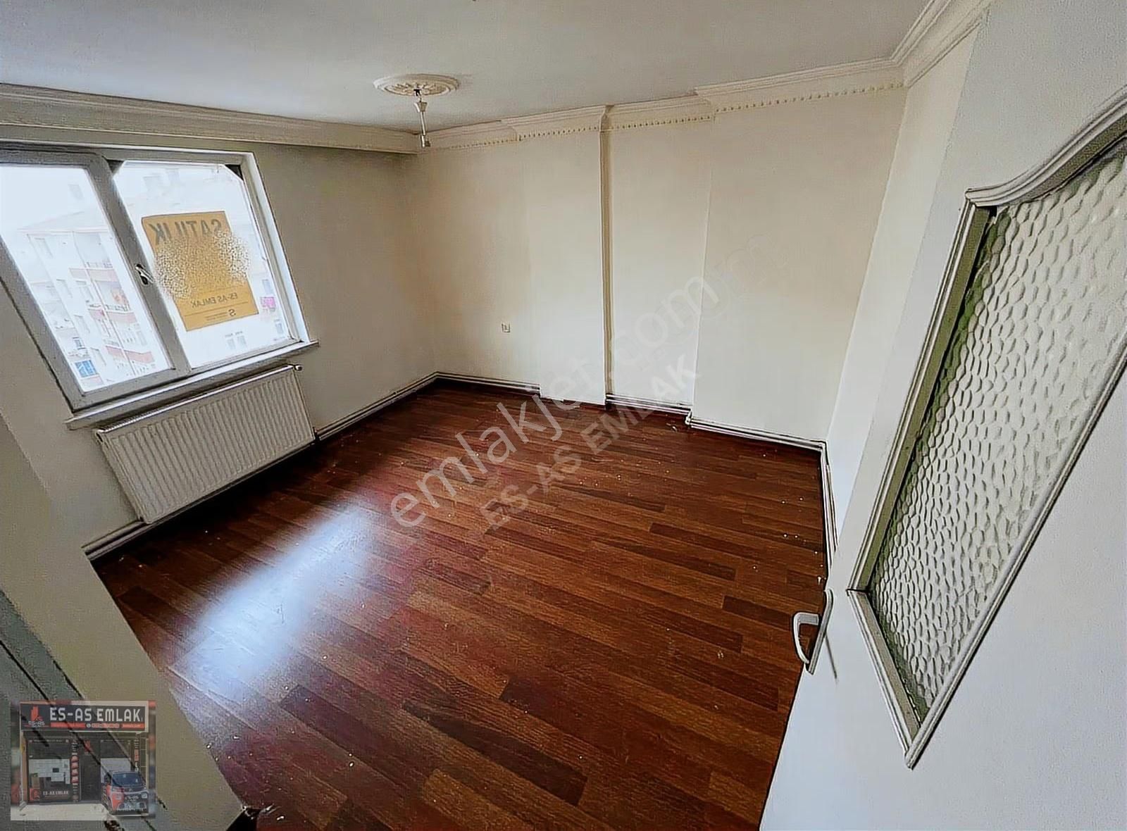 Ankara Caddesine Cephe 3+1 Katta Çift Balkonlu Daireee - Görsel 13