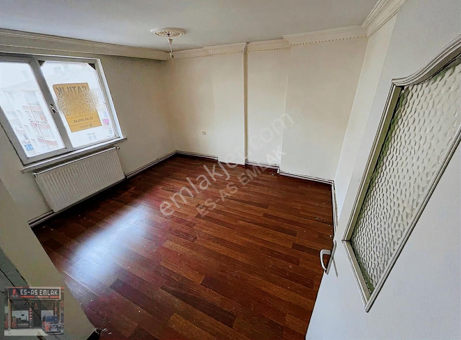 Ankara Caddesine Cephe 3+1 Katta Çift Balkonlu Daireee - Görsel 14