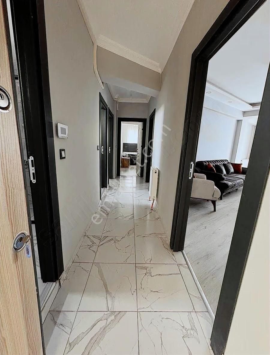 Yazıcızade (sarmaşıklı) Kiralık 2+1 Daire - Görsel 5