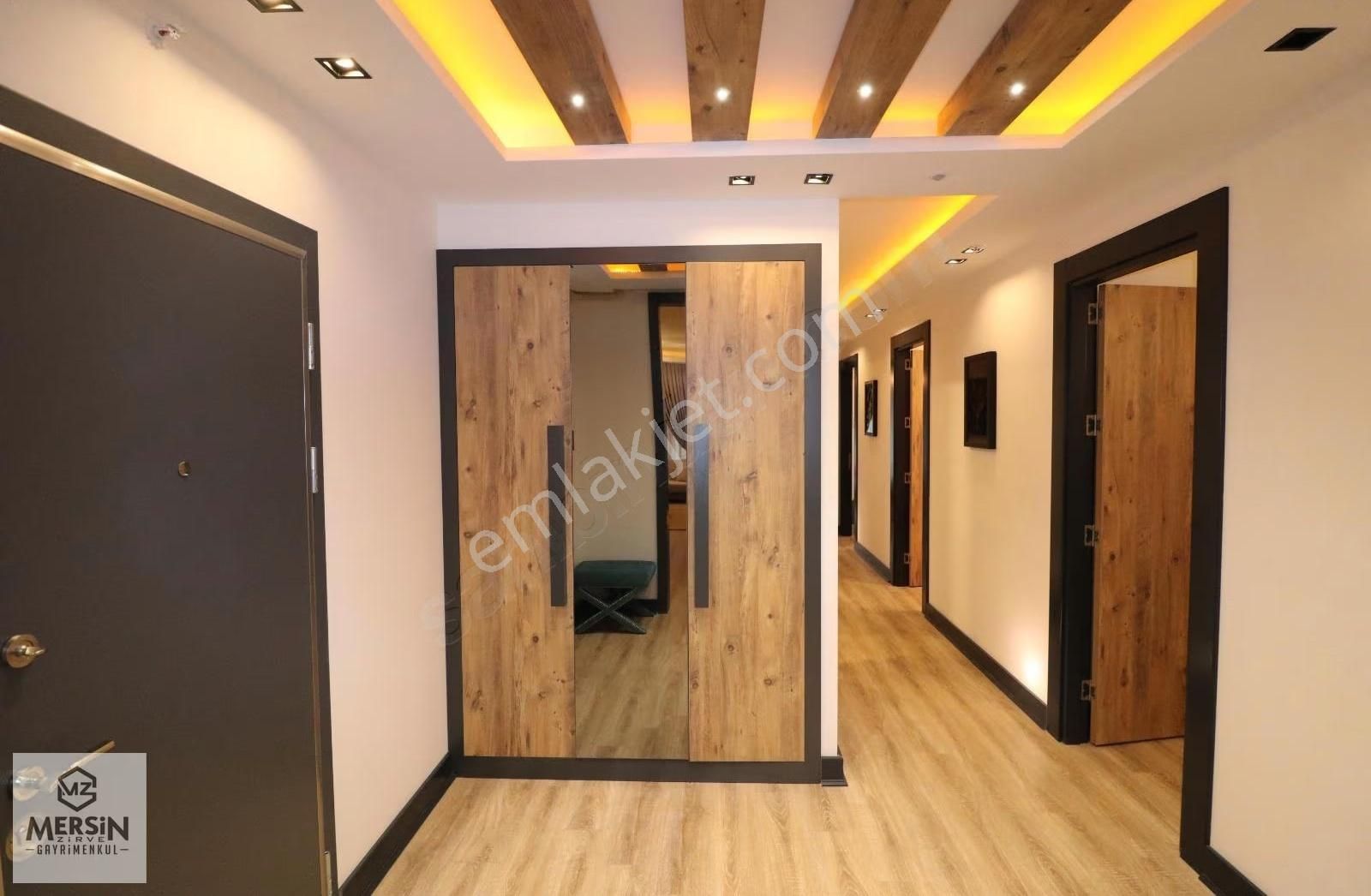 Havuzlu & Spor Salonu Olan Site İçinde 5+1 Satılık Premium Daire - Görsel 5