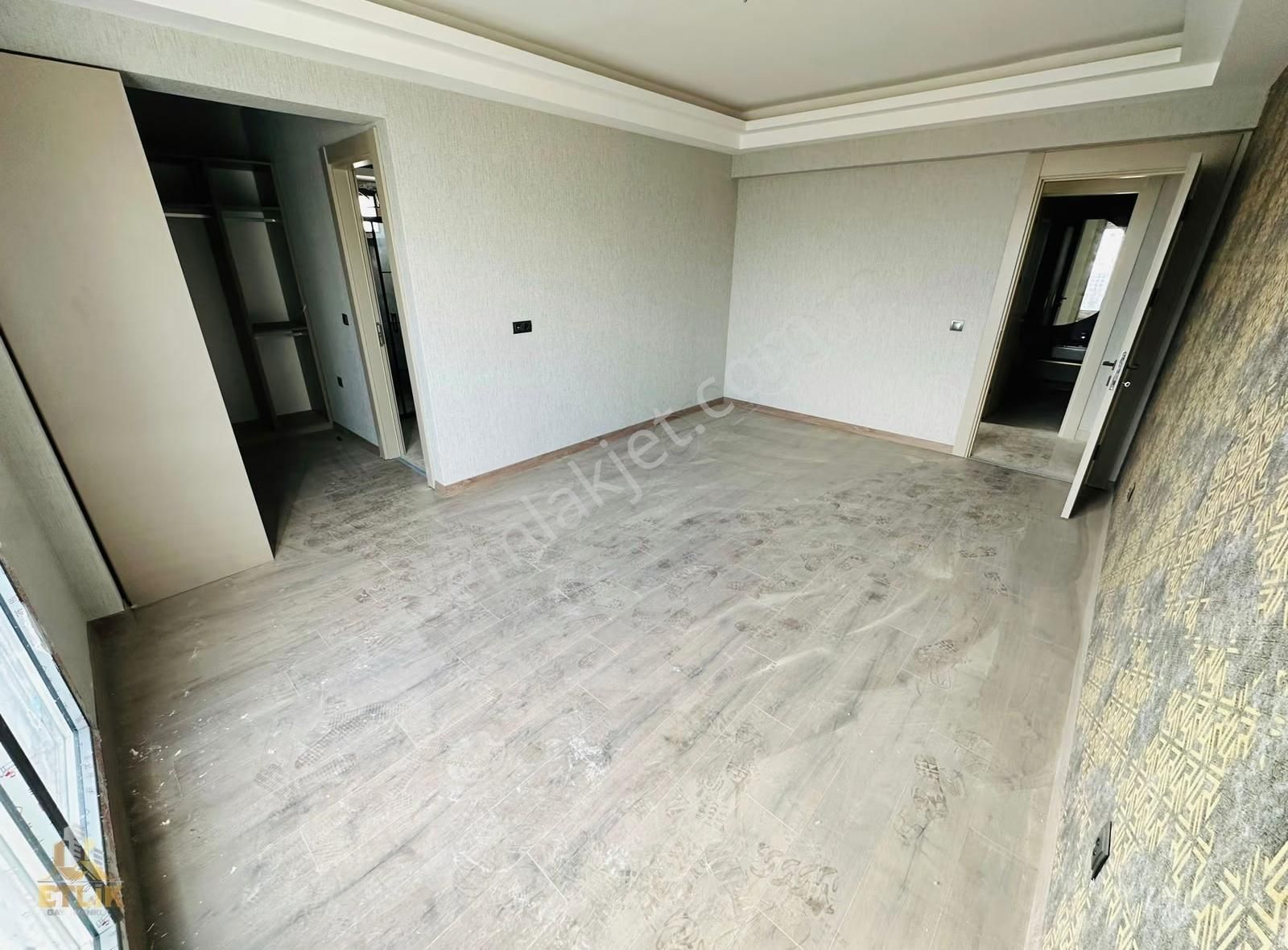 Etlik'den Ovacık Altınsaray'da Bulvar Cephe 14. Kat 4+1 200 M2 ! - Görsel 5