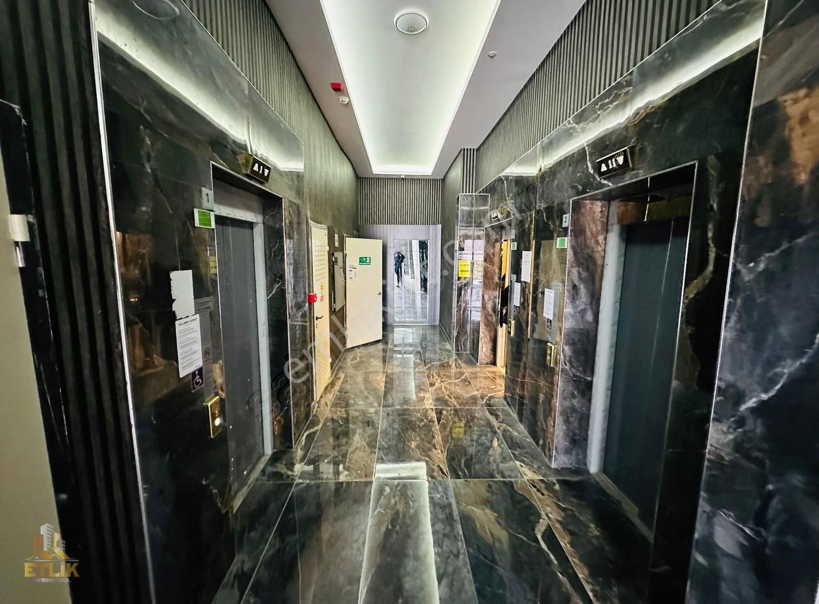 Etlik'den Ovacık Altınsaray'da Bulvar Cephe 14. Kat 4+1 200 M2 ! - Görsel 23