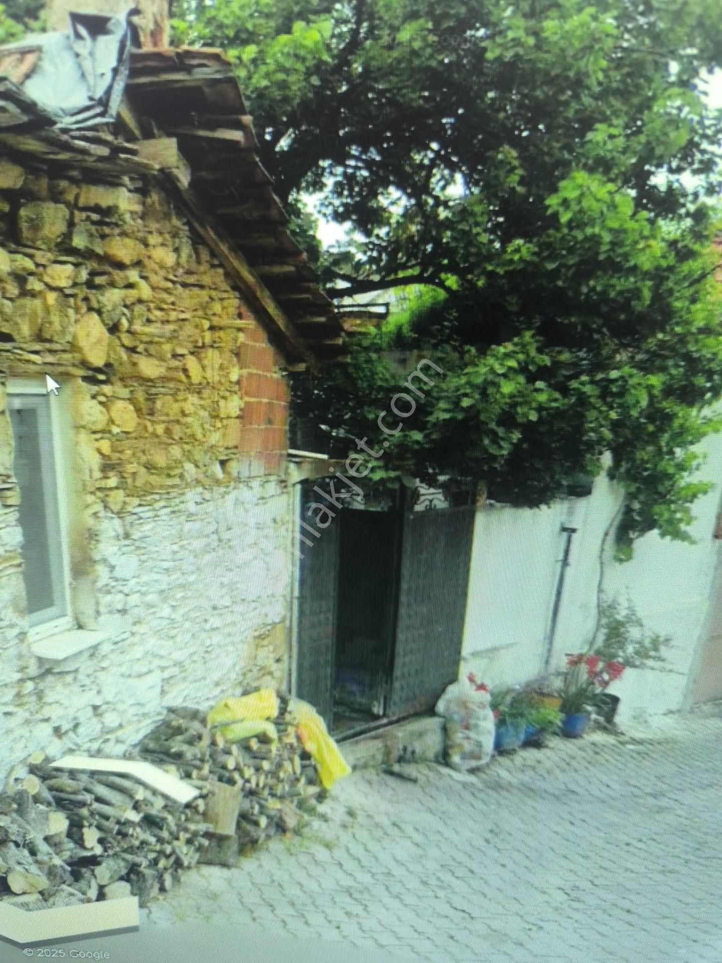 Satılık Köy Evi Torbalı Karakızlar Mahallesinde - Görsel 3