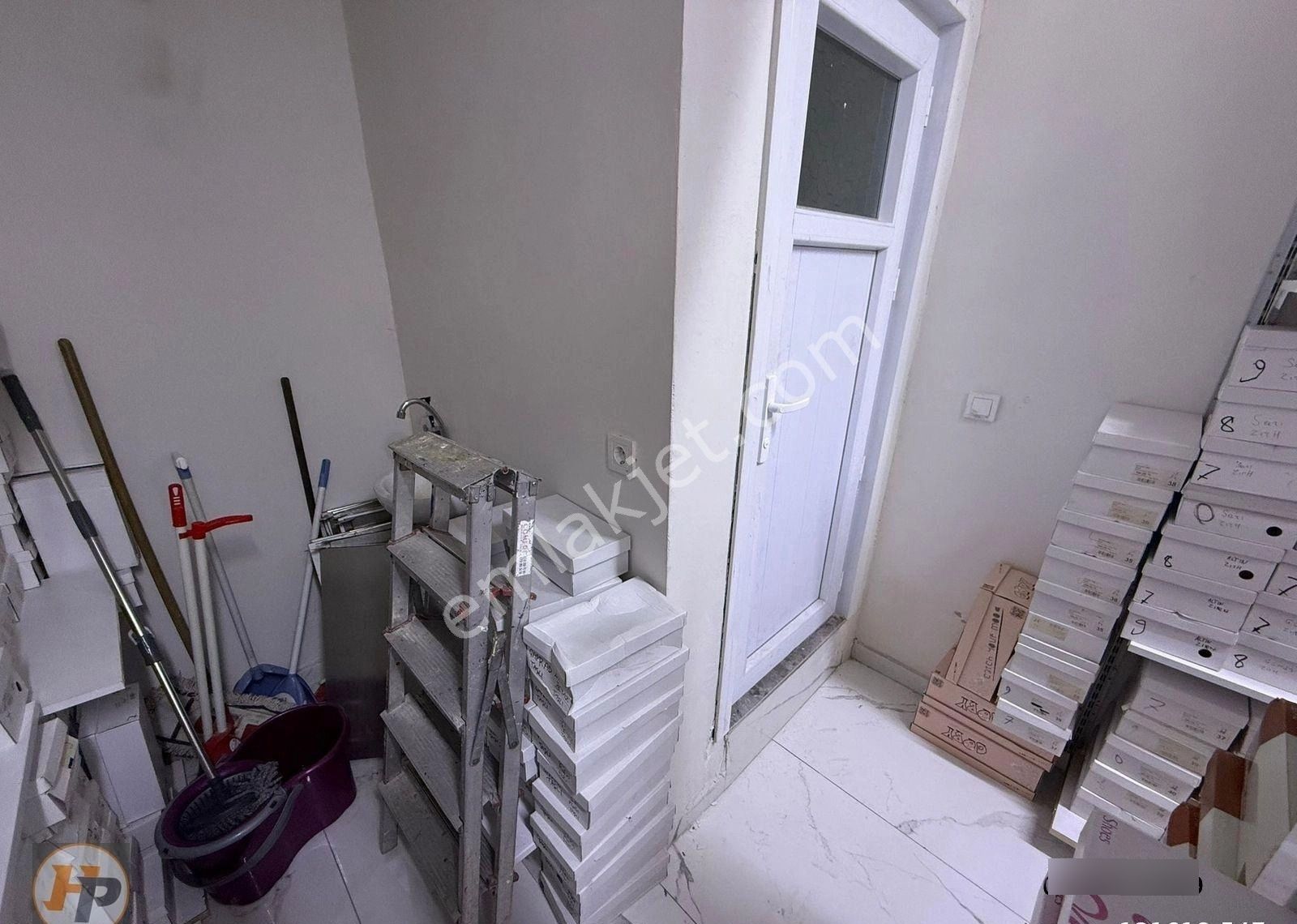 Cennet Mah. Cadde Üstünde İşlek Lokasyonda Devirli Dükkan - Görsel 2