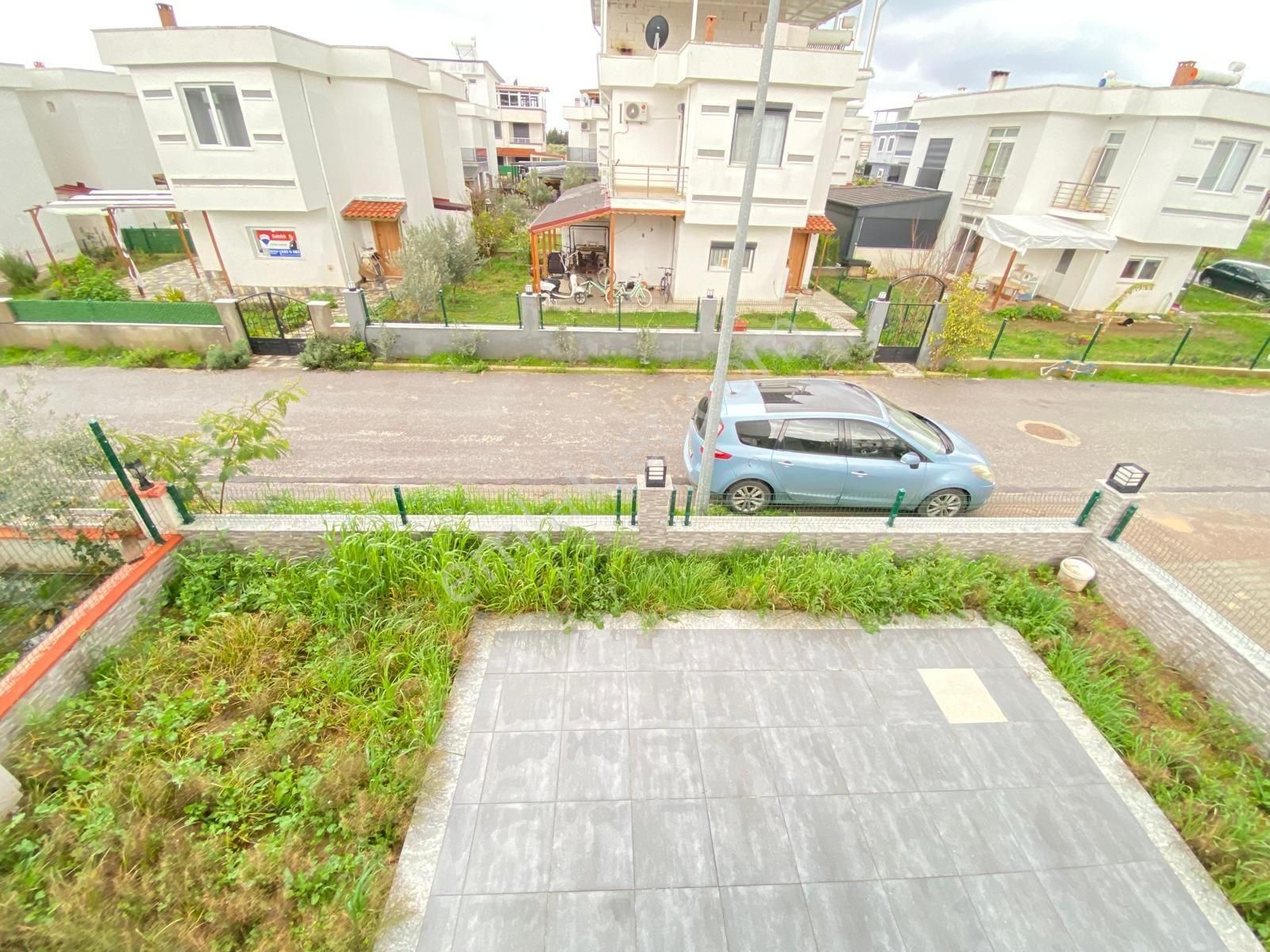 İzmir Seferihisar Doğanbey De Havuzlu Site İçerisinde Satılık 2+1 Villa - Görsel 33