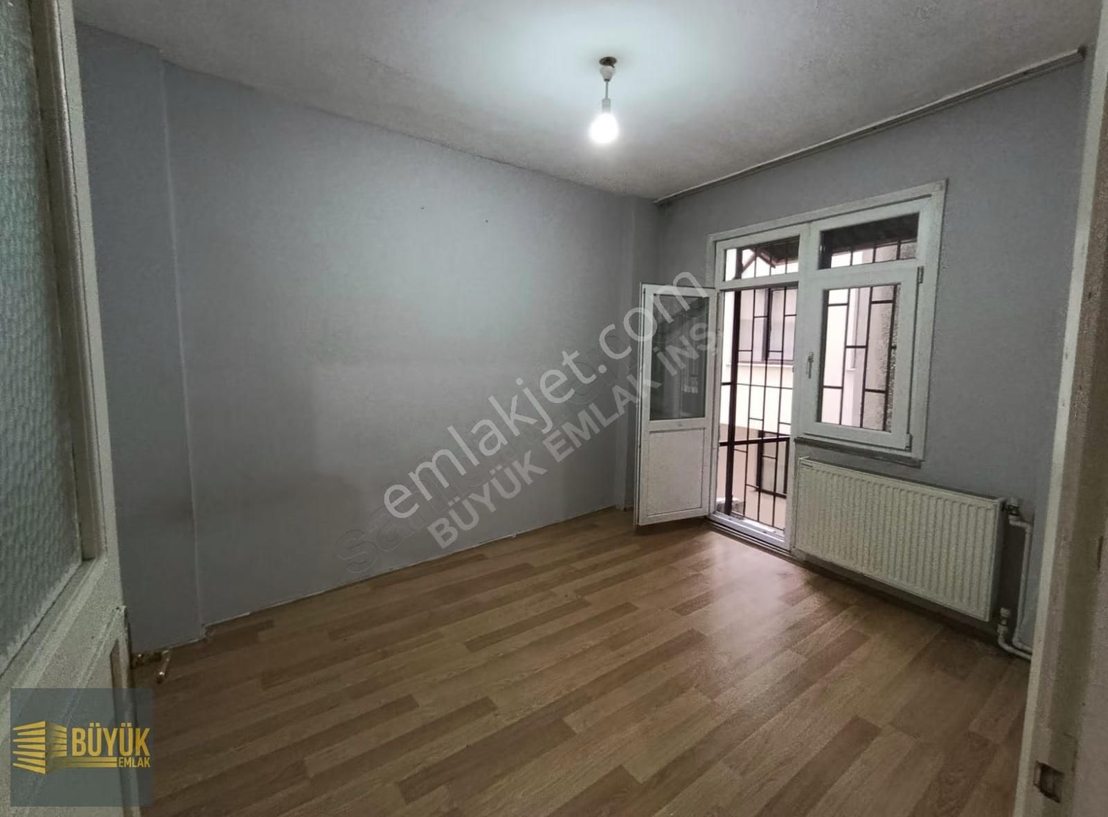 Kiralık 1+1 Daire - Feriköy, Yay Meydanı Caddesi Üzeri - Görsel 6