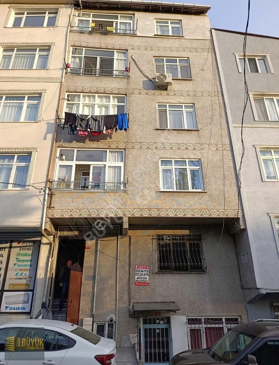 Kiralık 1+1 Daire - Feriköy, Yay Meydanı Caddesi Üzeri