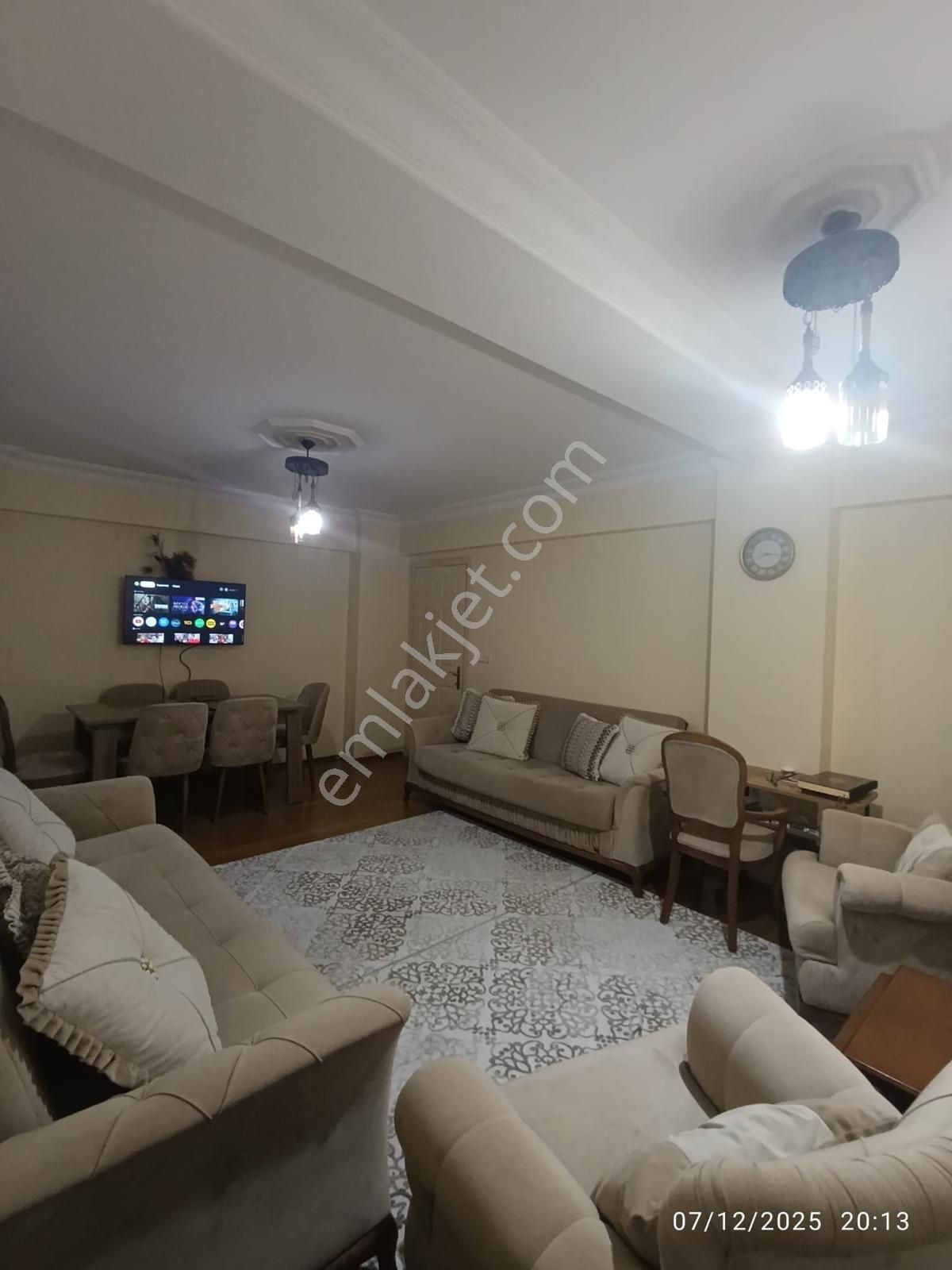 Avcılar Cihangirde Satılık Daire 3+1