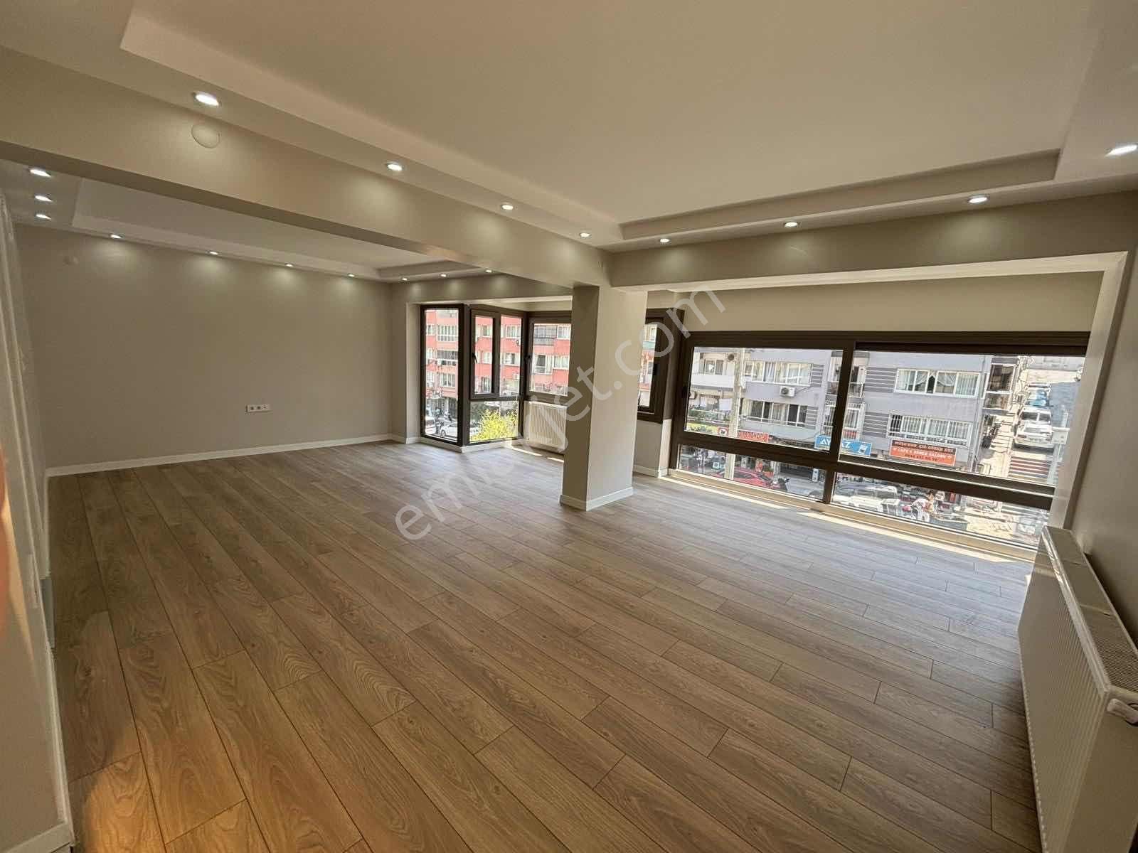 Mithatpaşa Caddesi Üzerinde Ultralüx Asansörlü Daire - Görsel 35