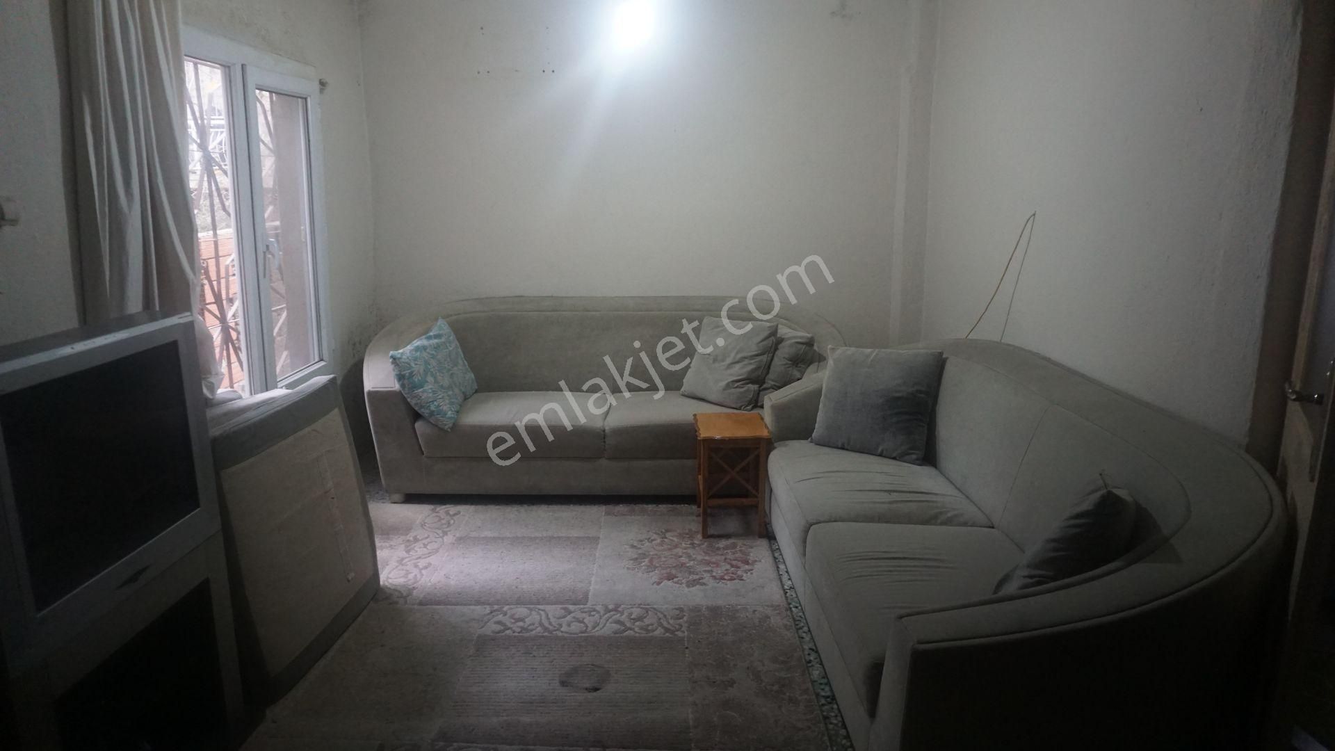 Gümüşpalada Kiralık Kısmi Eşyalı Giriş Katı 1+1 Çiğliserkan Dan - Görsel 2