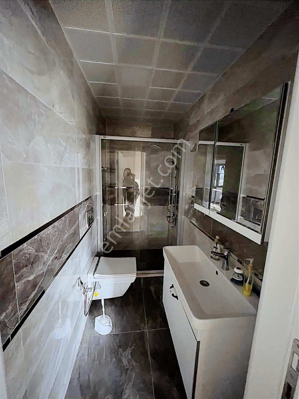 Lavınıa'dan Havuzlu Sitede Satılık 2+1 Villa - Görsel 5