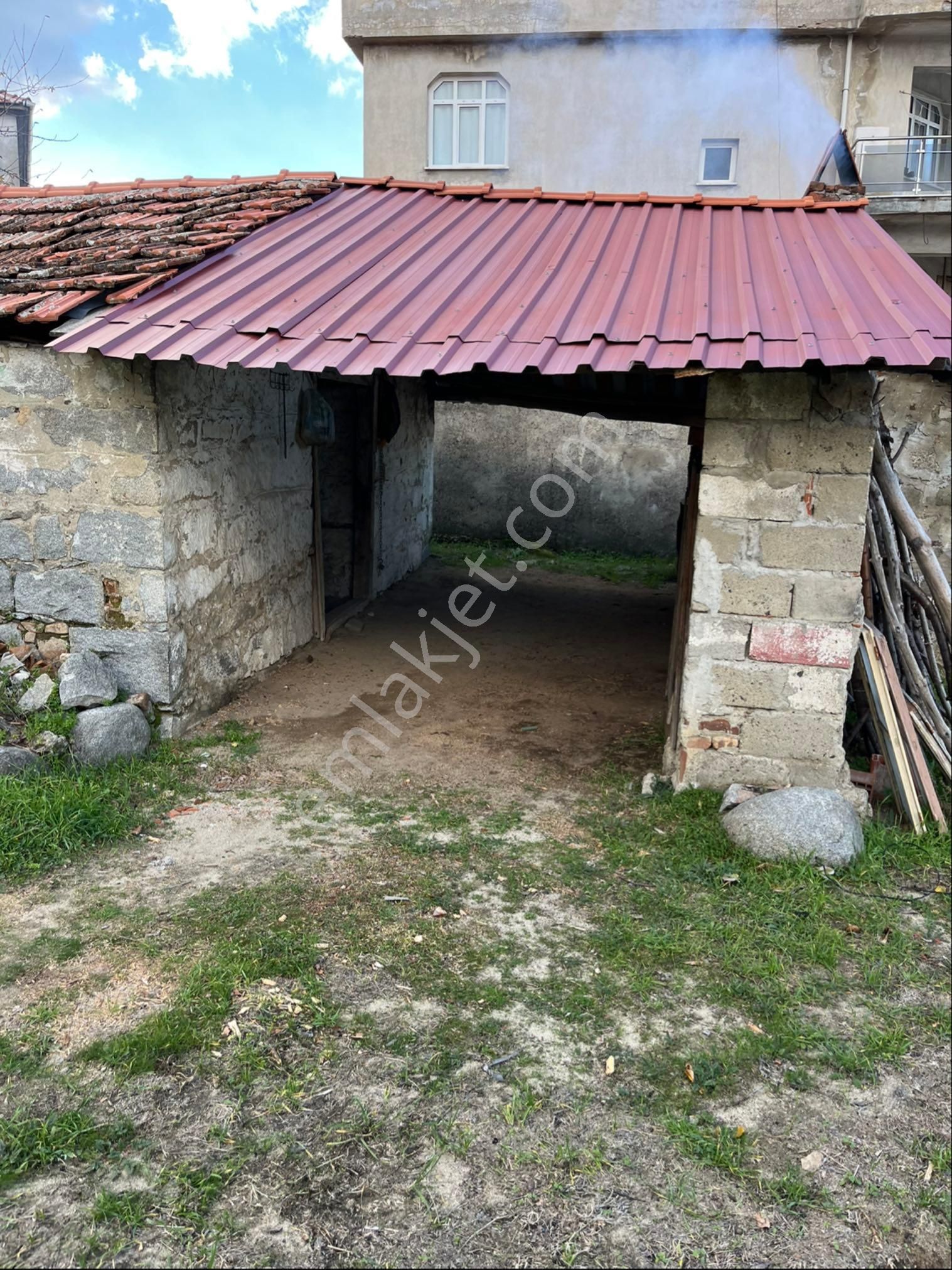 Kozak Çelebi Emlak Tan Ayvalık A 30 Km Mesafede Manzaralı Taş Ev - Görsel 35