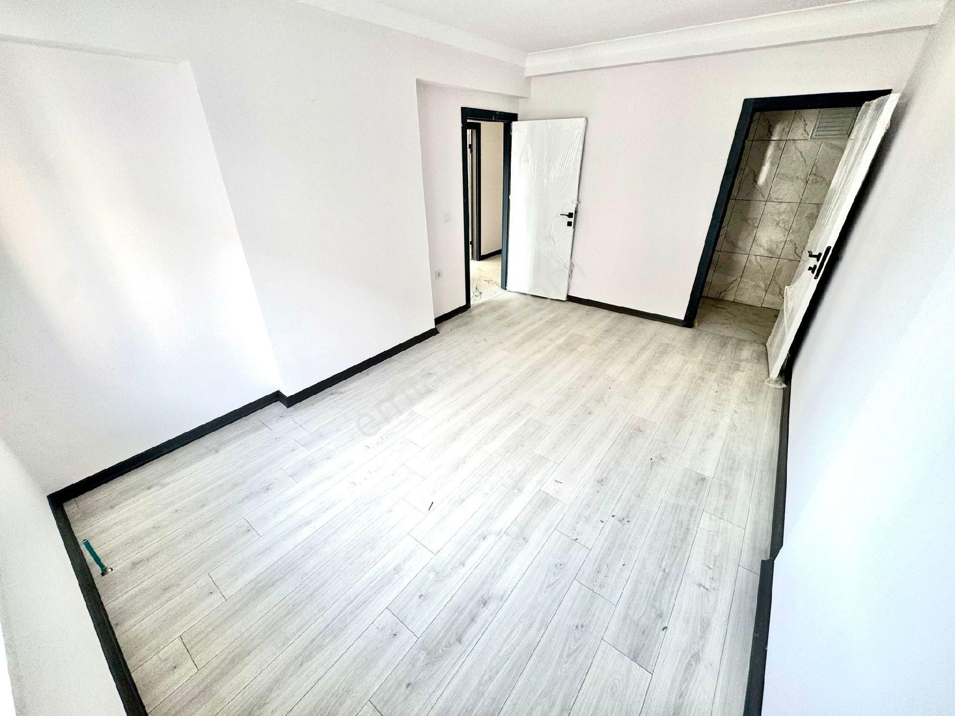 Kök Tapu Papuş Diyarı Yakını Asansörlü 1.kat 3+1 Altında 2 Kat Daire Var - Görsel 9