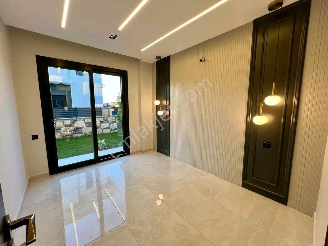 Aydın Didim Efeler Mahallesinde Satılık 4+1 Havuzlu Bahçesi Muhteşem Villa Satıyoruz - Görsel 16