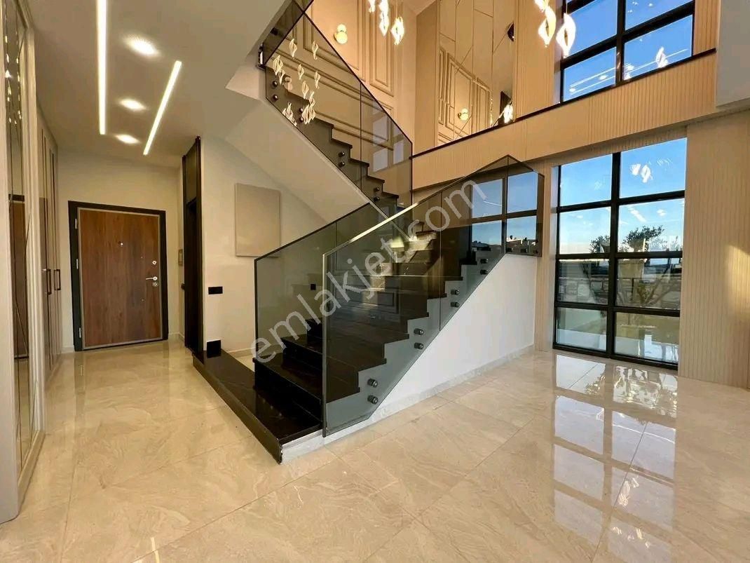 Aydın Didim Efeler Mahallesinde Satılık 4+1 Havuzlu Bahçesi Muhteşem Villa Satıyoruz - Görsel 4