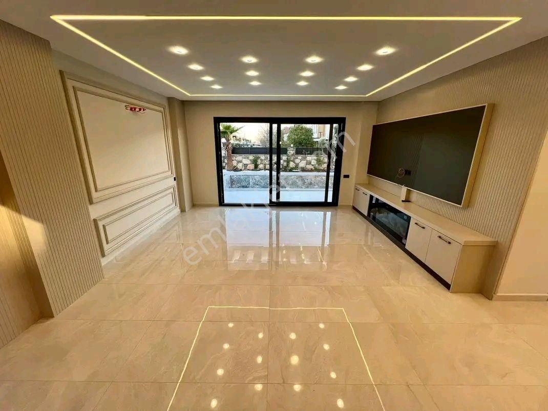 Aydın Didim Efeler Mahallesinde Satılık 4+1 Havuzlu Bahçesi Muhteşem Villa Satıyoruz - Görsel 5