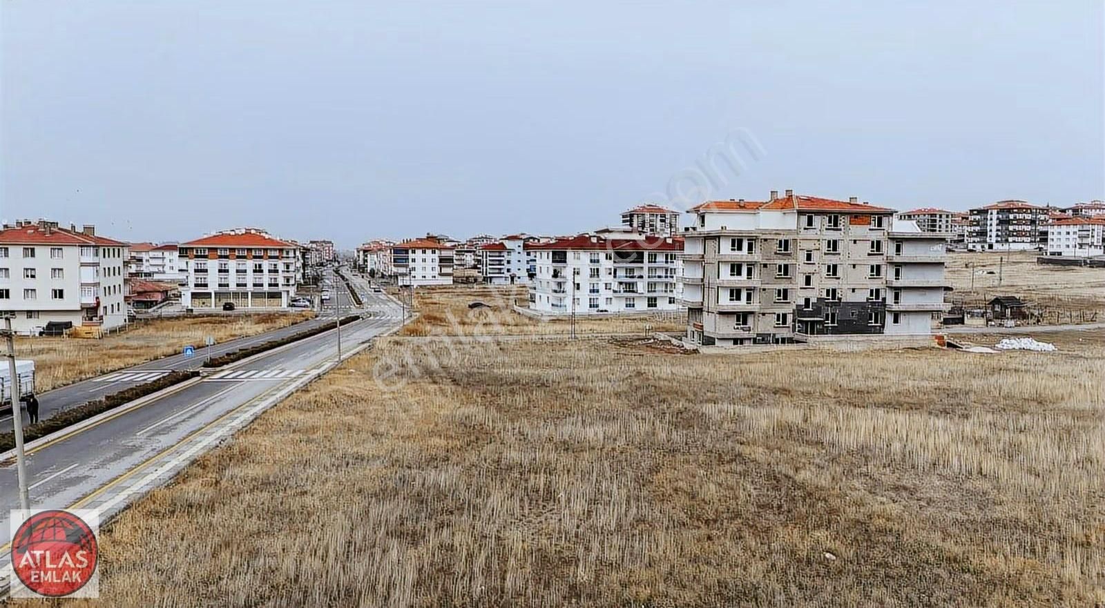 Atlas'tan Tektapu 3 Daire 1 Dükkan Getirili İmarlı Cadde Cephe - Görsel 10