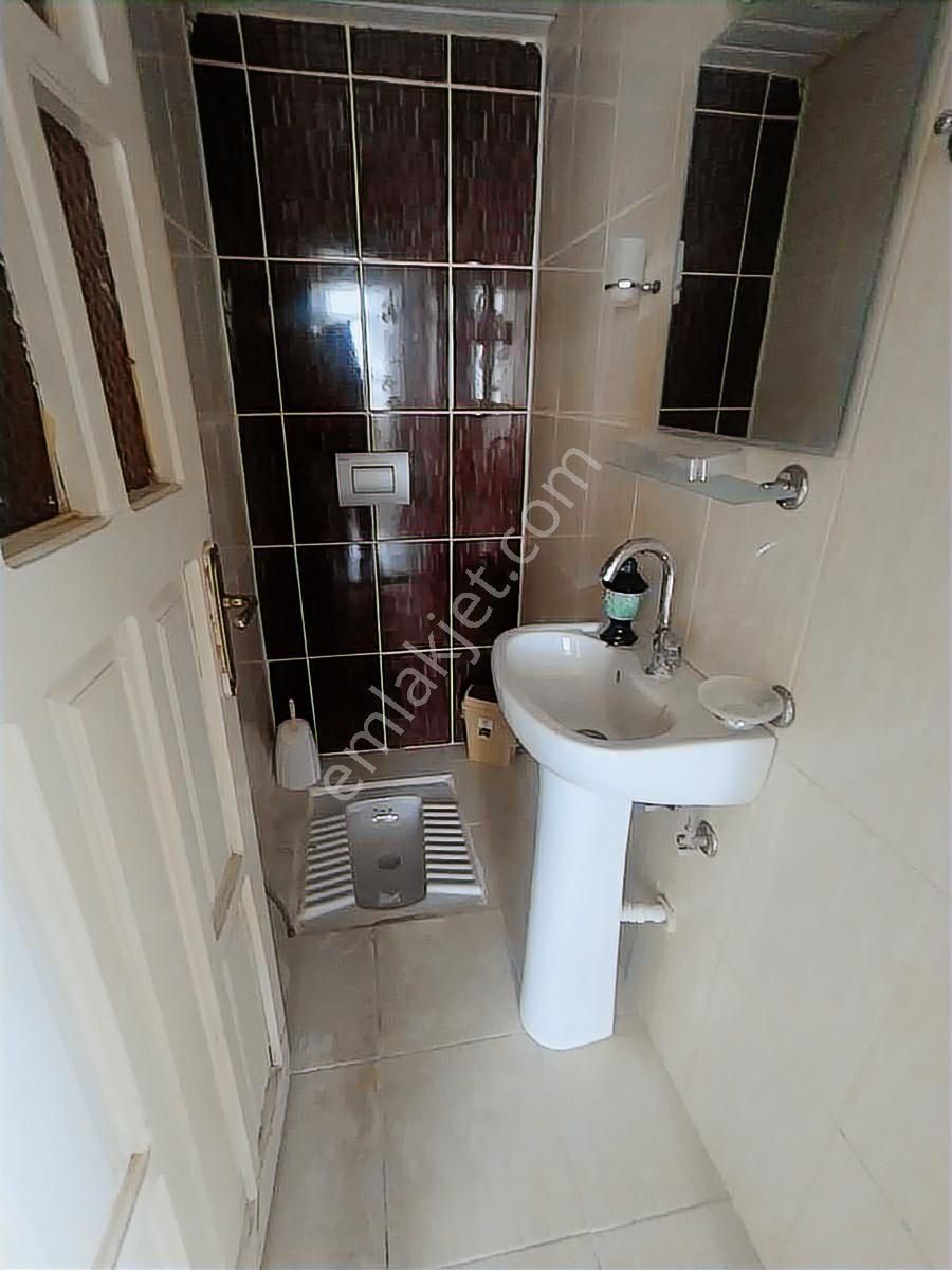 Bahçelievler'de 3+1 Kiralık Daire - Görsel 10