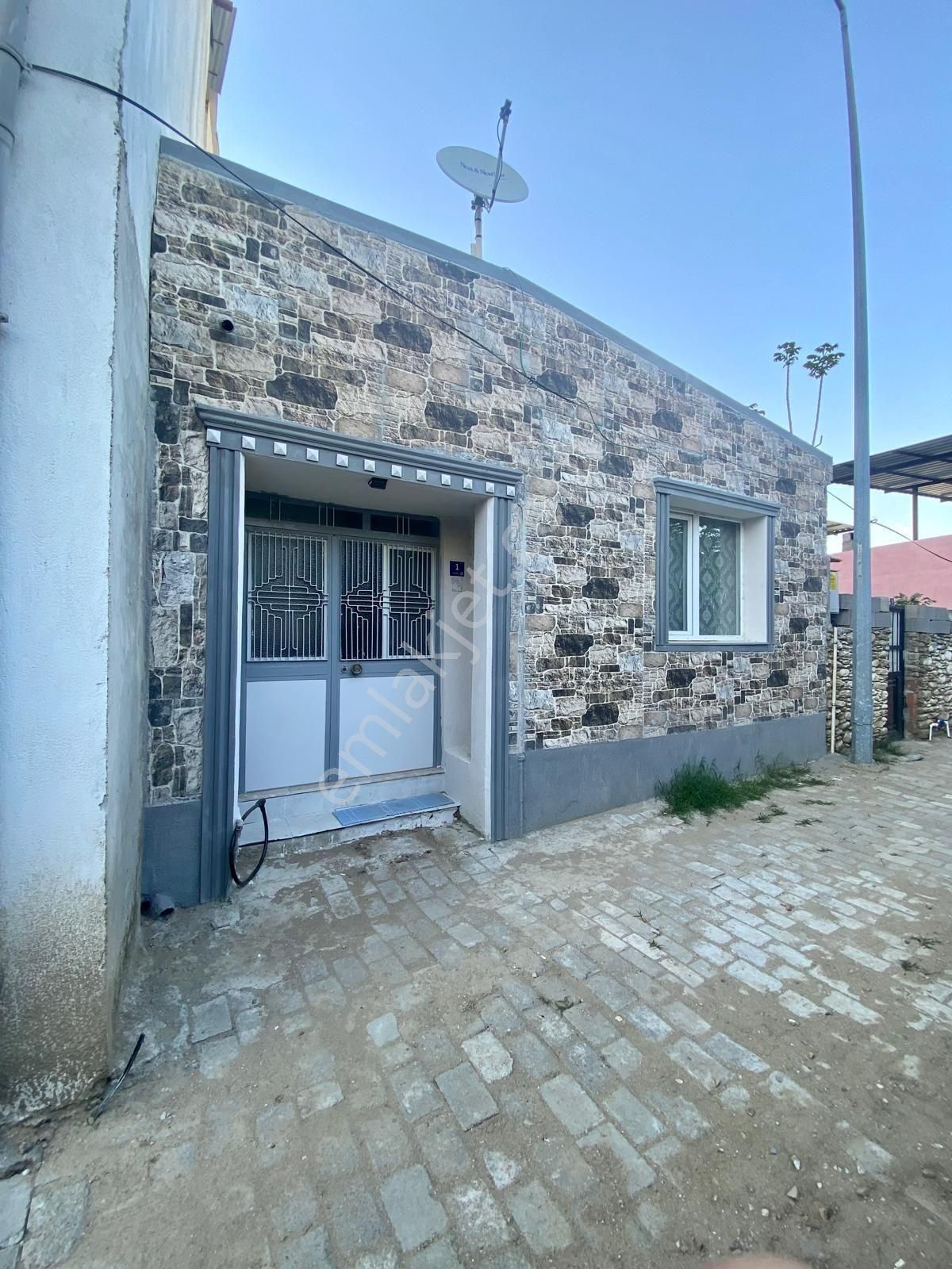 Aydın Nazilli Yöntem Emlaktan Yenipazar Hükümet Mahallesinde Satılık 2+1 Müstakil Ev - Görsel 9