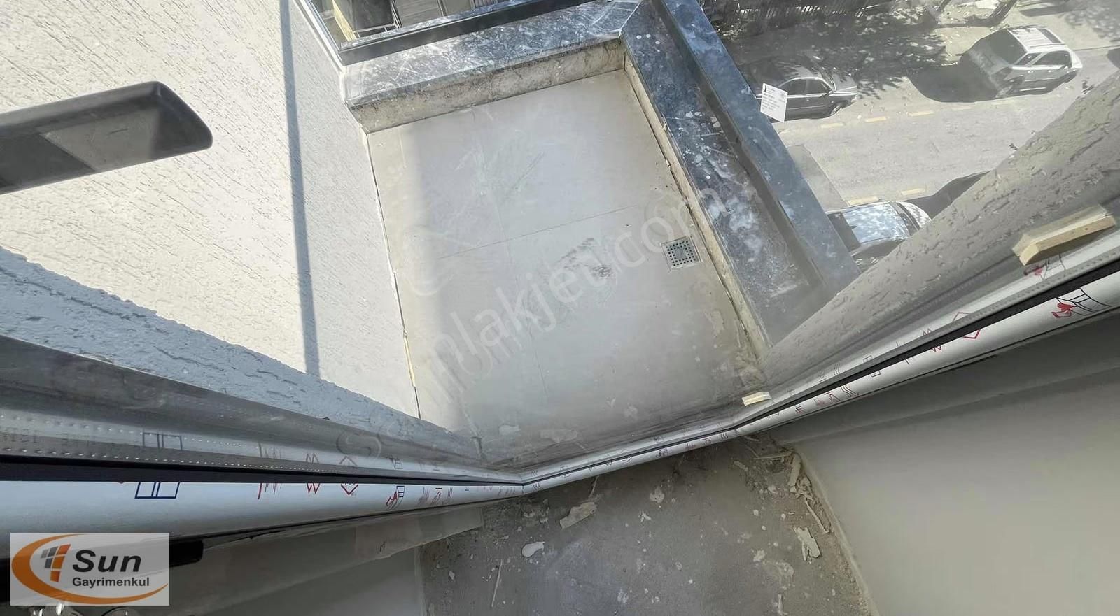 Sun Gayrimenkul'den Sıfır Çakmak Metro 700m Ara Kat Kaçırılmaz ! - Görsel 13