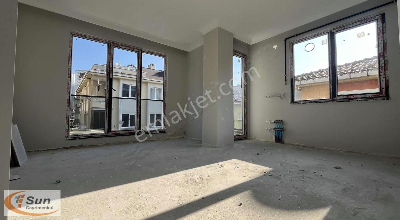 Sun Gayrimenkul'den Sıfır Çakmak Metro 700m Ara Kat Kaçırılmaz !