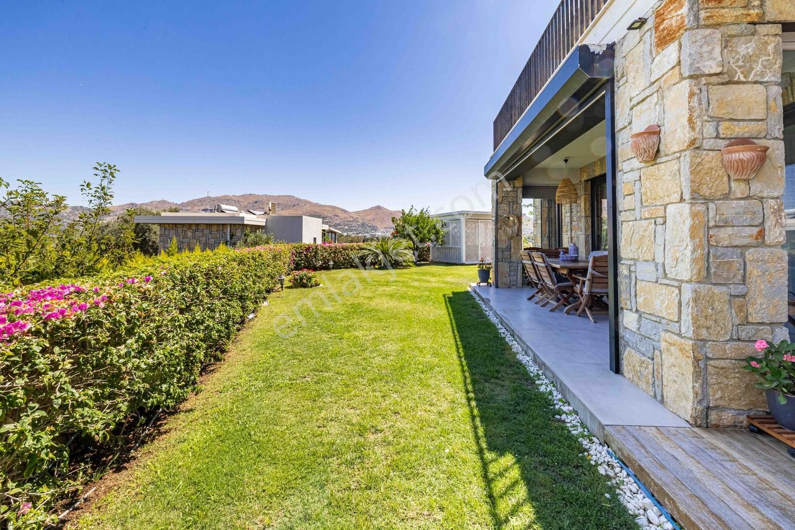 Gümüşlük Eka Sera Evlerinde Satılık Geniş Bahçeli 3+1 - Görsel 17