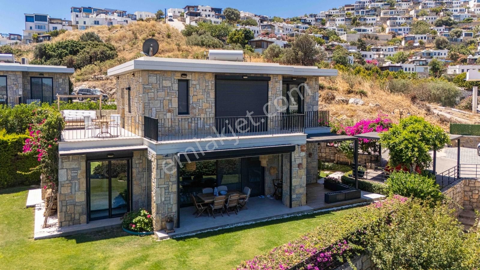 Gümüşlük Eka Sera Evlerinde Satılık Geniş Bahçeli 3+1 - Görsel 4