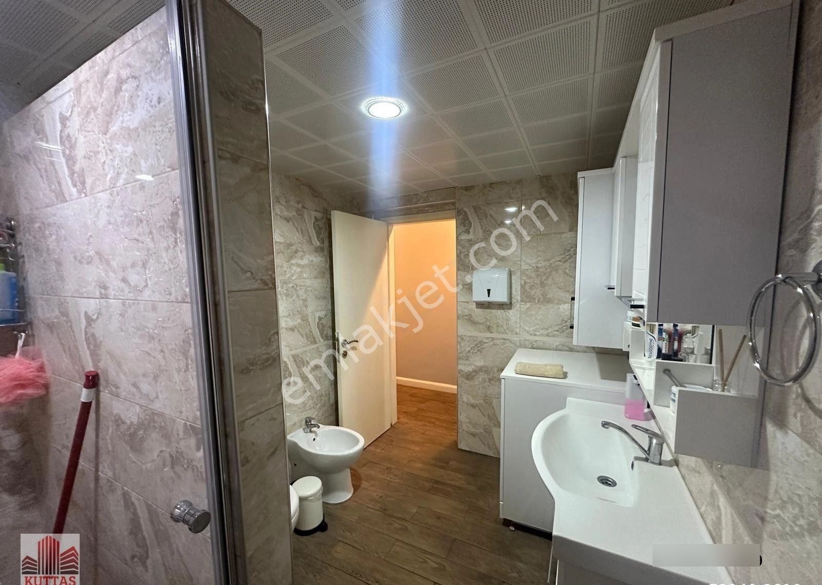Kuttaş'tan Koru Mahallesi Şahin Sitesinde İçi Yapılı 4+1 Satılık Daire - Görsel 10