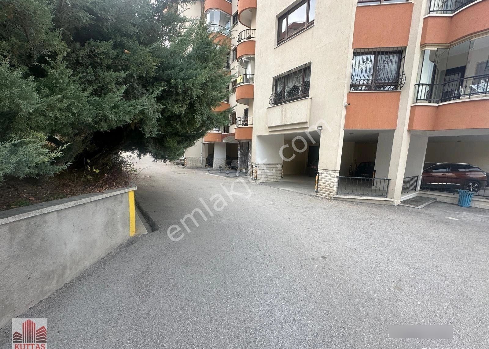 Kuttaş'tan Koru Mahallesi Şahin Sitesinde İçi Yapılı 4+1 Satılık Daire - Görsel 18