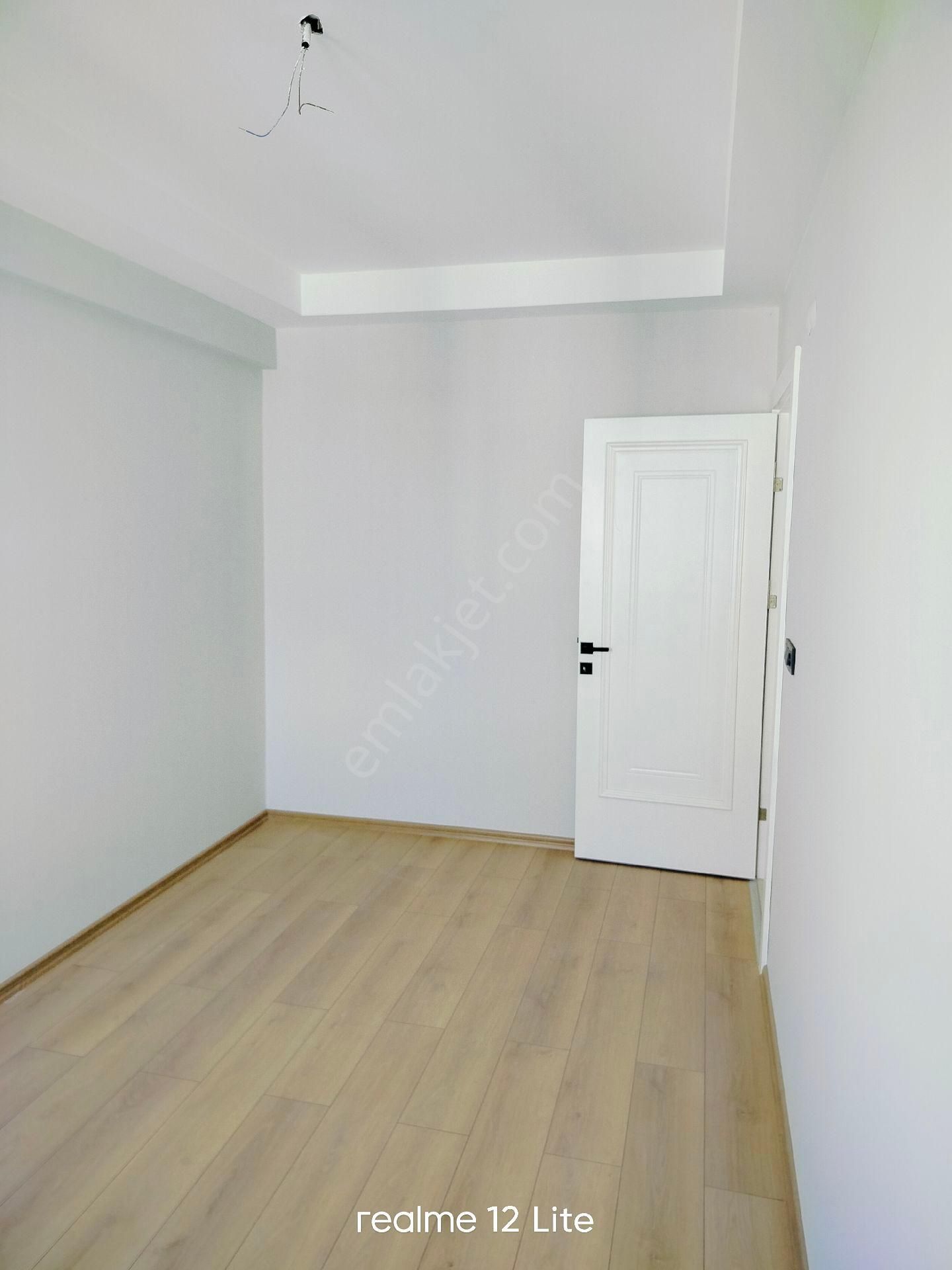 Fatih Mahallesi'nde 2+1 Acik Mutfak Satilik Daıre! - Görsel 4